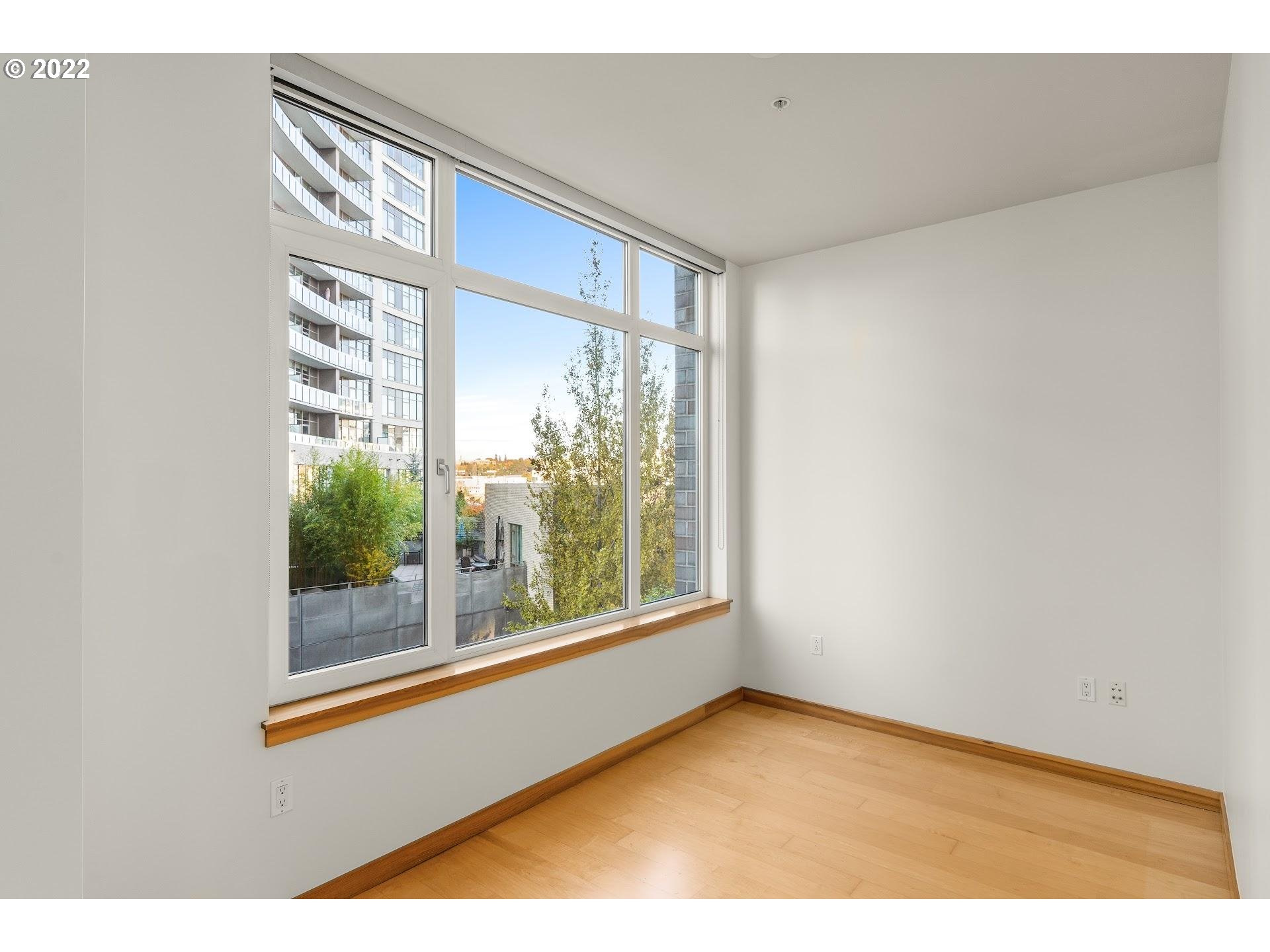 Photo #2: 22334399 Listing 