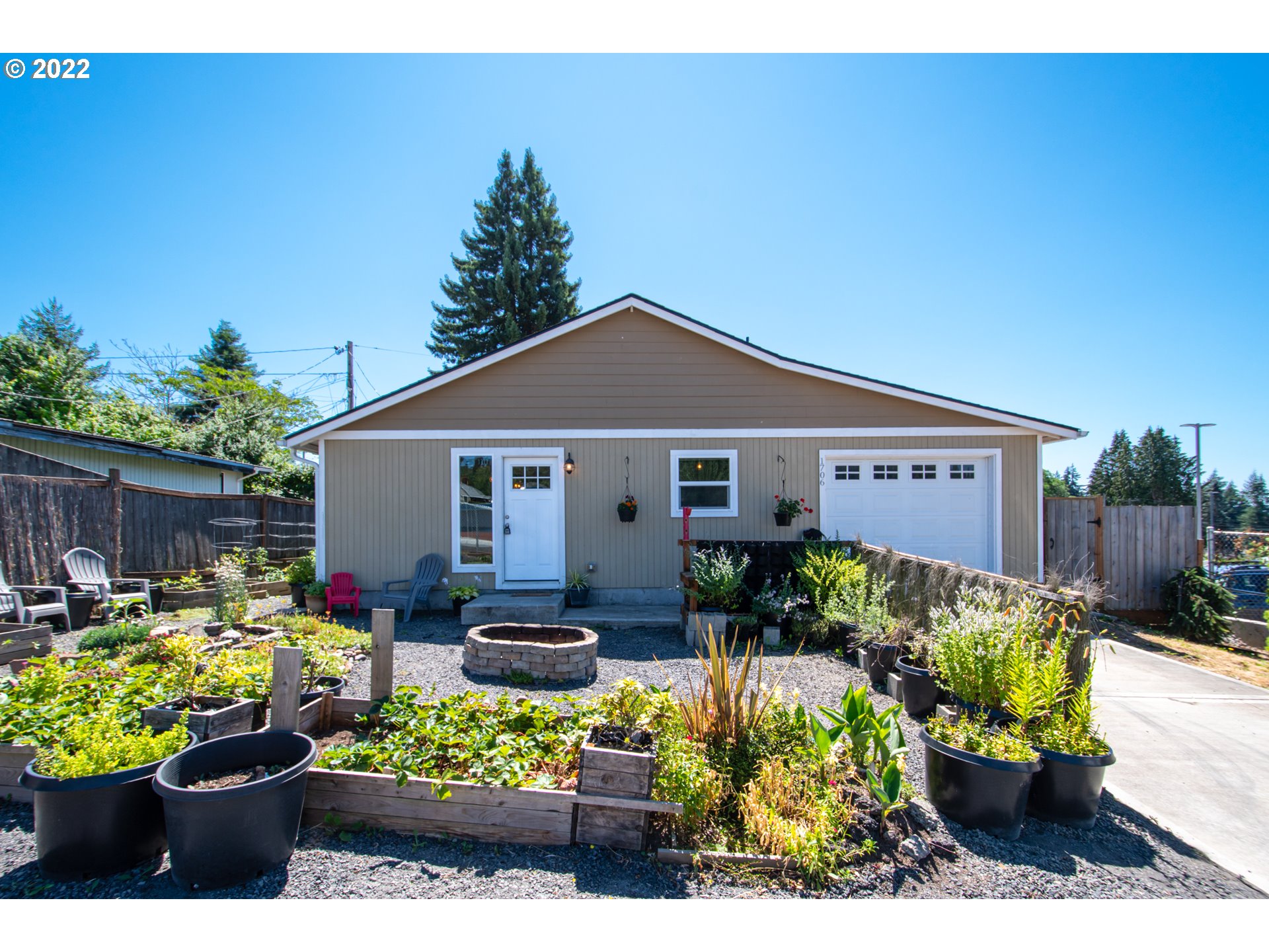 1706  Bloyd St, Kelso, WA 98626