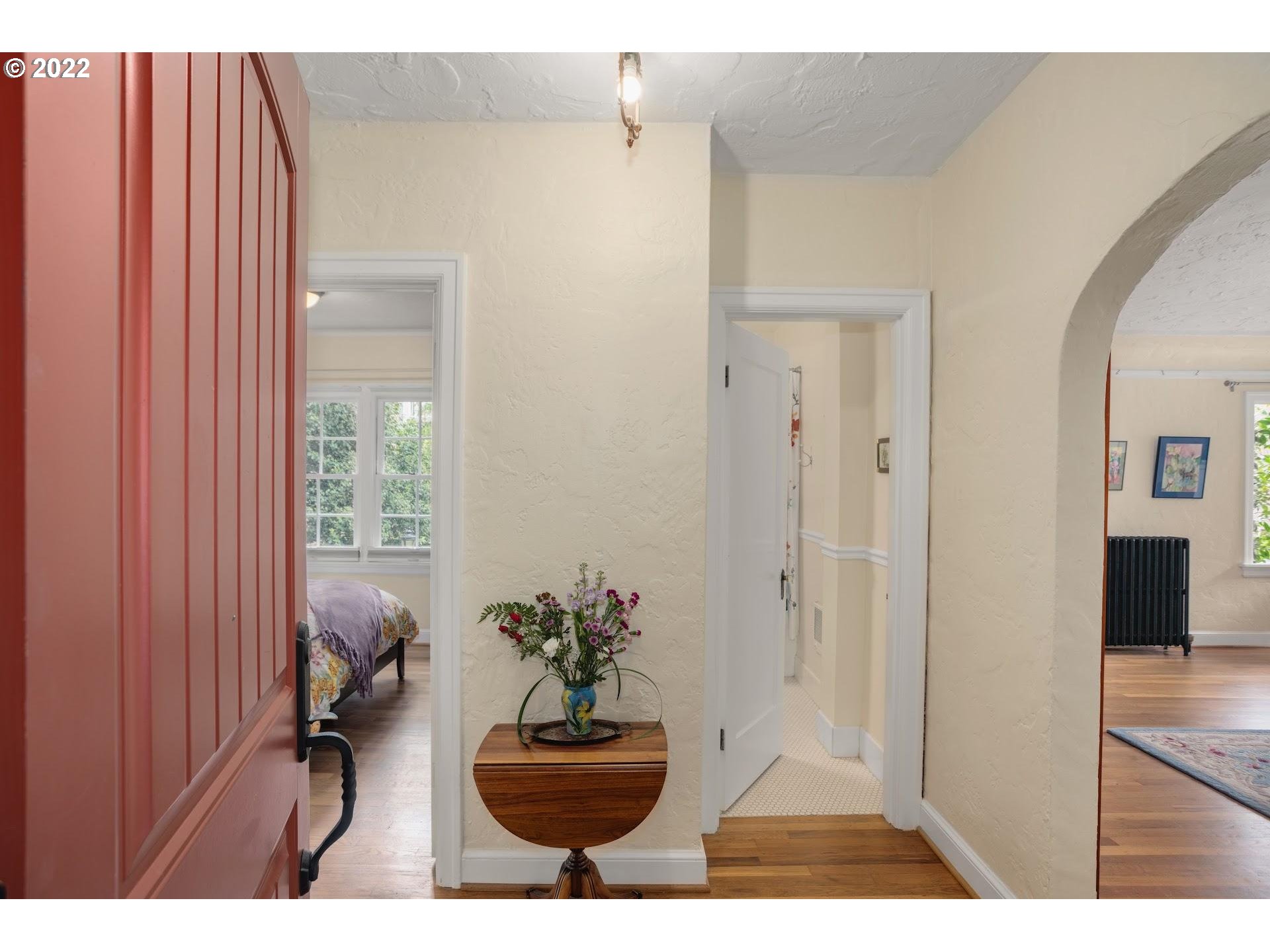 Photo #2: 22342911 Listing 