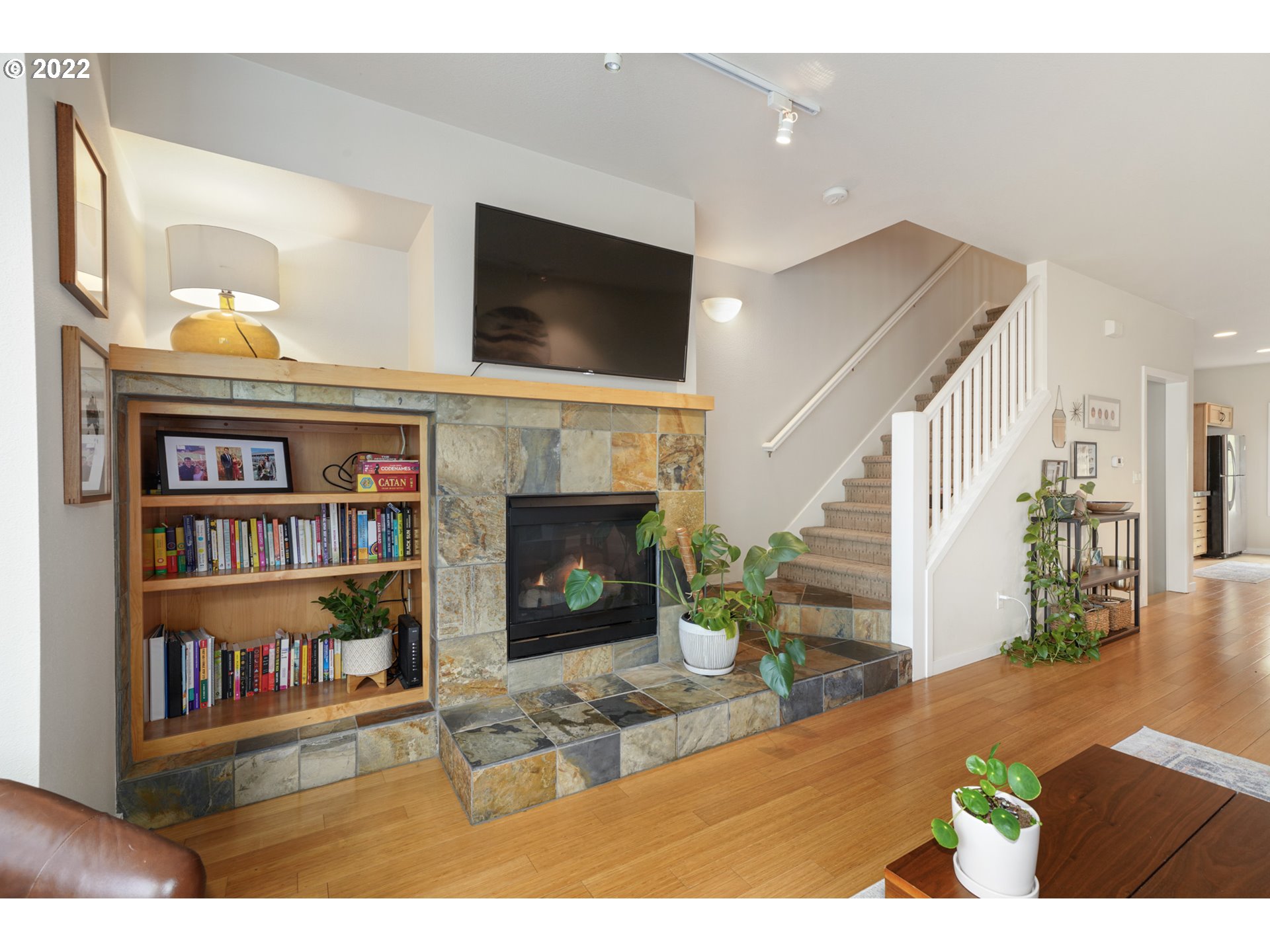 Photo #4: 22343052 Listing 