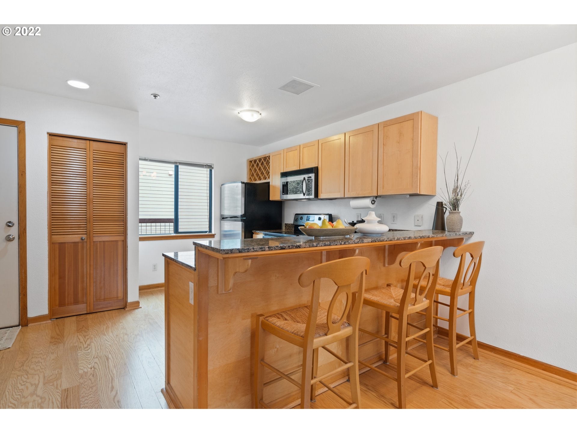 Photo #6: 22344263 Listing 