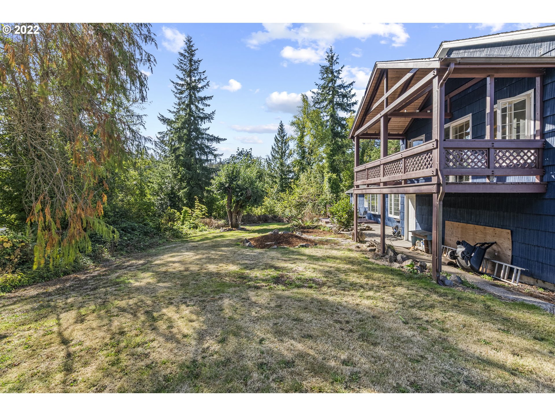 2140  Holcomb Loop Rd, Kelso, WA 98626