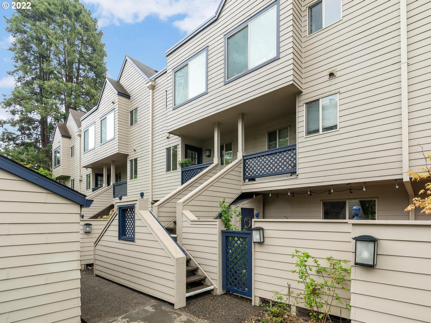 Photo #3: 22349303 Listing 