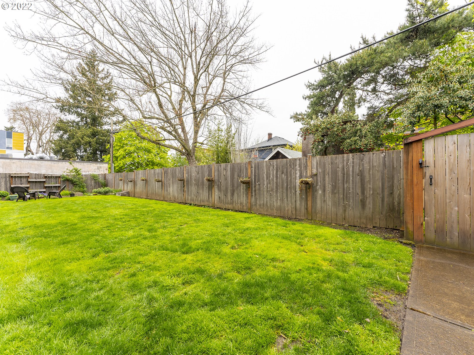 Photo #5: 22350225 Listing 