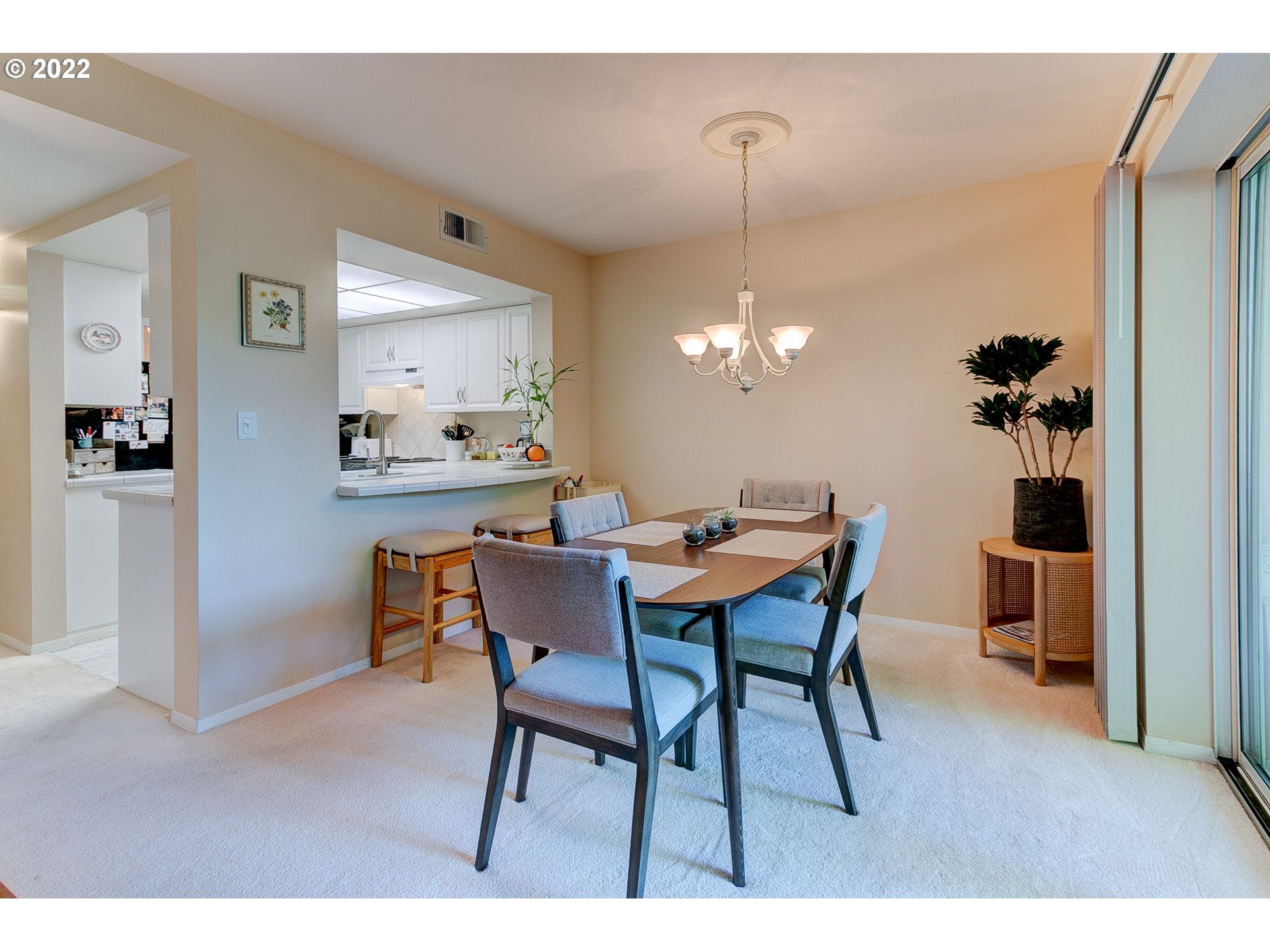 Photo #6: 22353647 Listing 