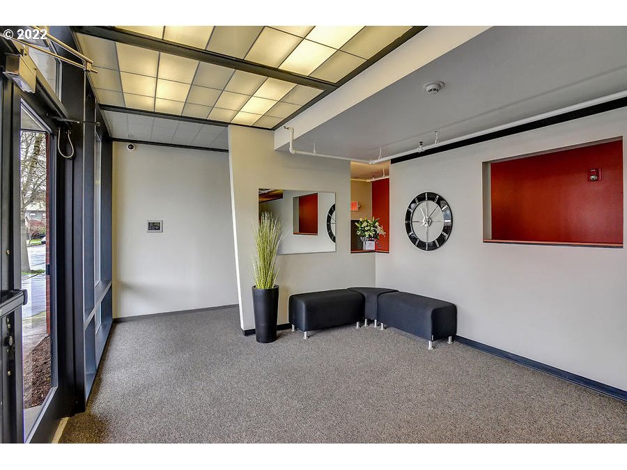 Photo #5: 22354018 Listing 