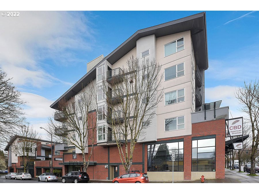 Photo #2: 22354018 Listing 