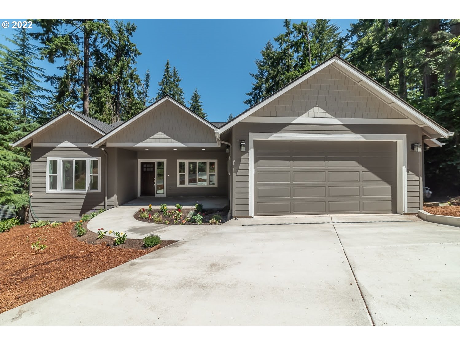Stunning new construction in SW Eugene, built by Willie Nice Homes! Open concept living & dining w/ deck access & gourmet kitchen. Luxurious primary ensuite boasts soaking tub & large walk-in closet. Main level also features guest bedroom, office w/ closet, full bath & laundry room off the oversized garage. Lower level includes a large family room w/ wet bar, secondary suite, additional 2 beds/1.5 baths, 2 bonus rooms & access to shaded lower deck. This home has it all!
