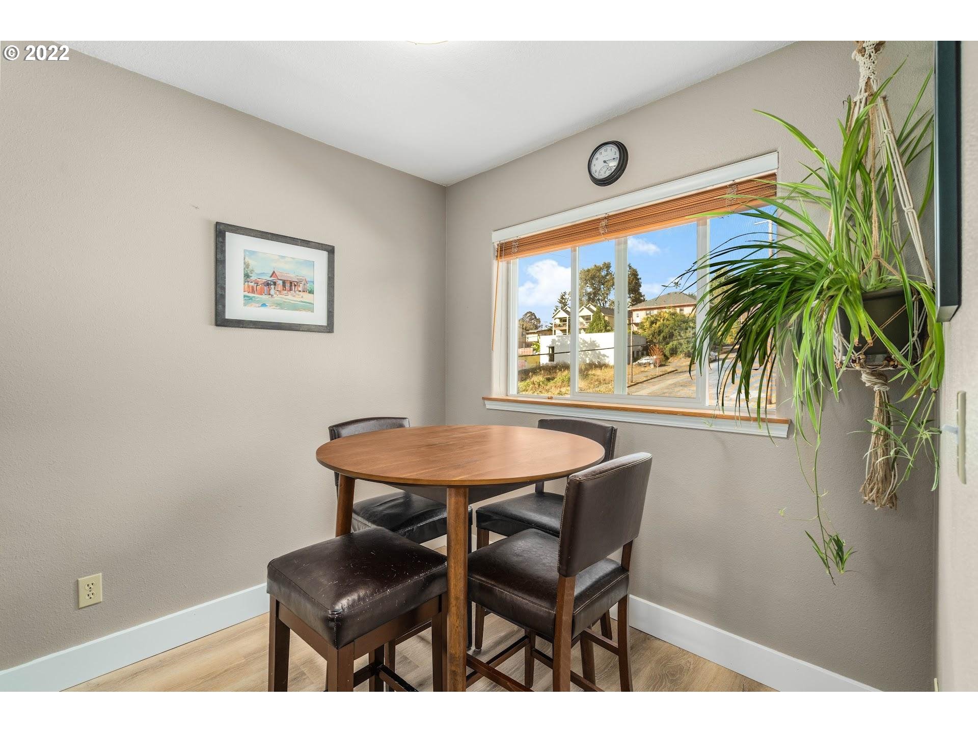 Photo #3: 22358172 Listing 