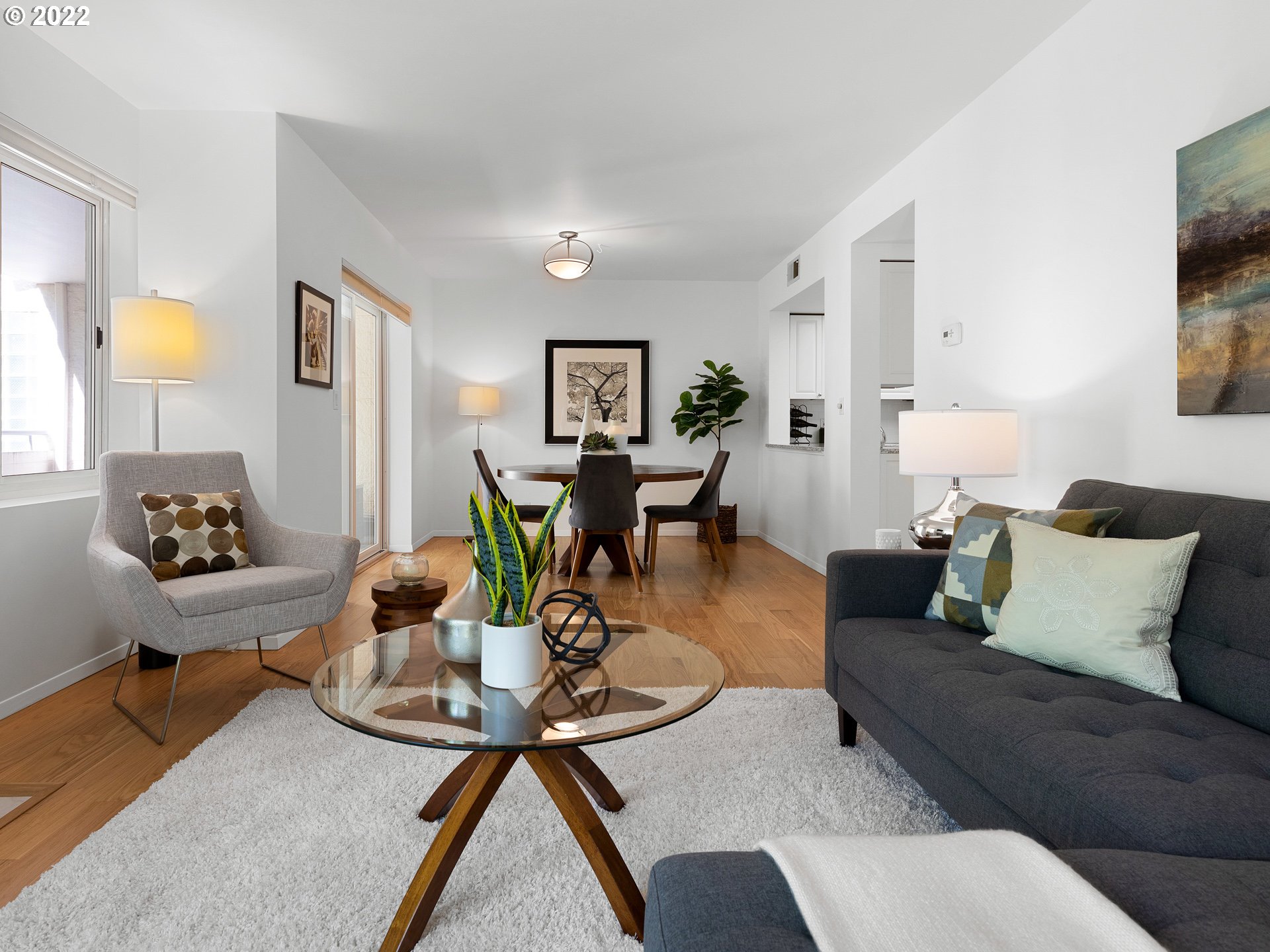 Photo #6: 22360595 Listing 