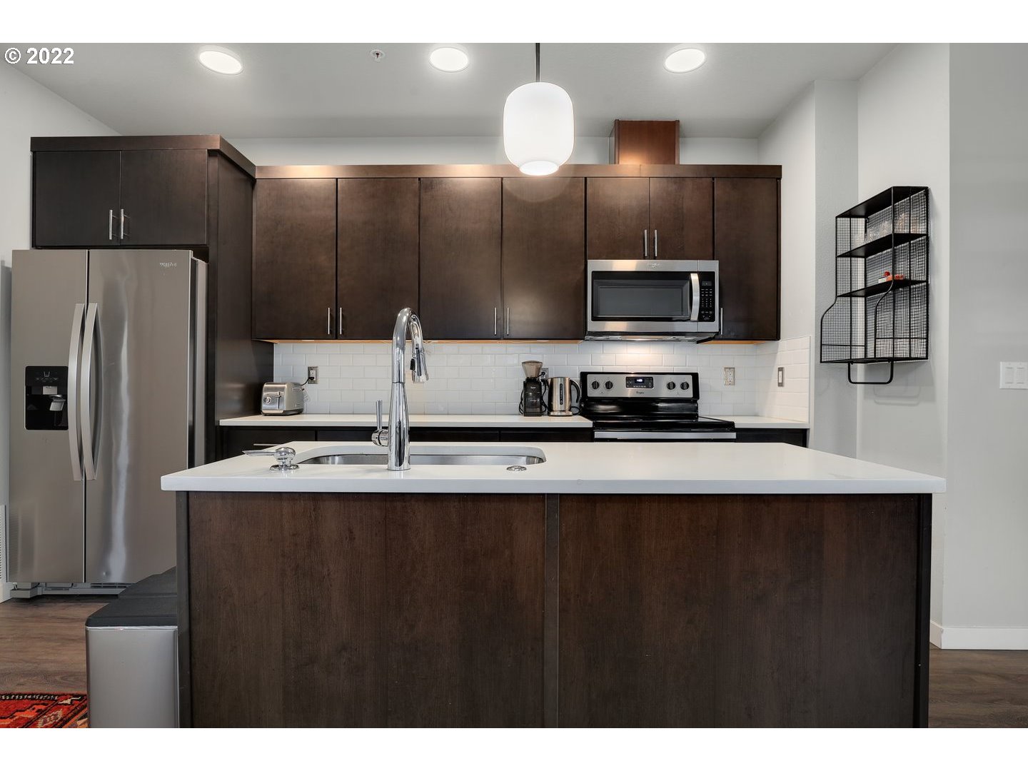 Photo #5: 22367665 Listing 