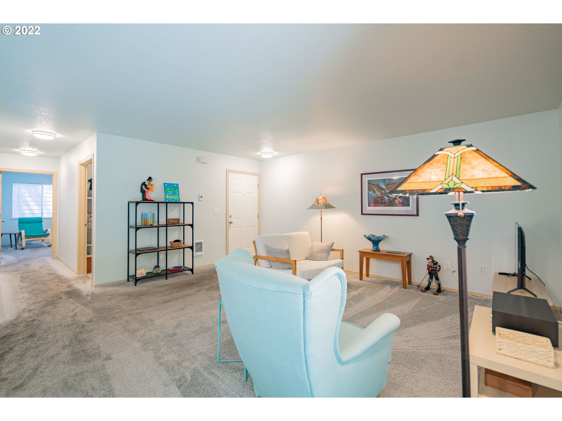 Photo #3: 22370059 Listing 