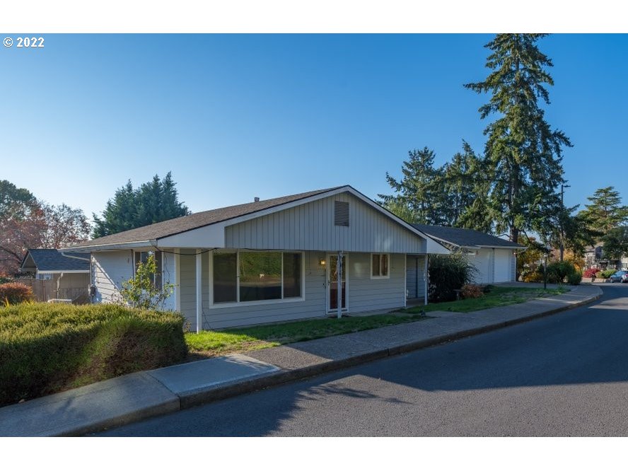 11920 SW KING GEORGE DR, King City, OR 97224