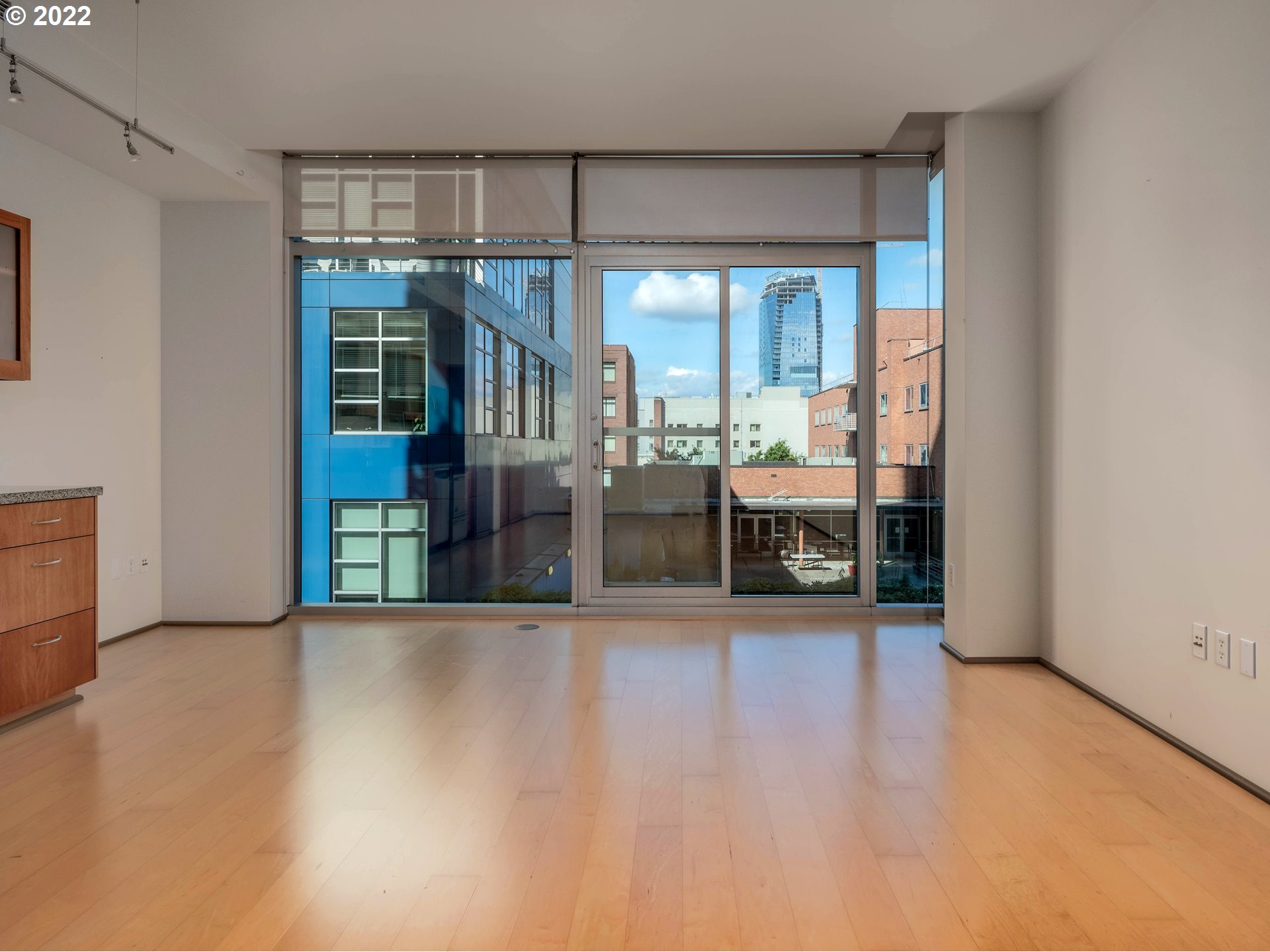 Photo #6: 22382766 Listing 