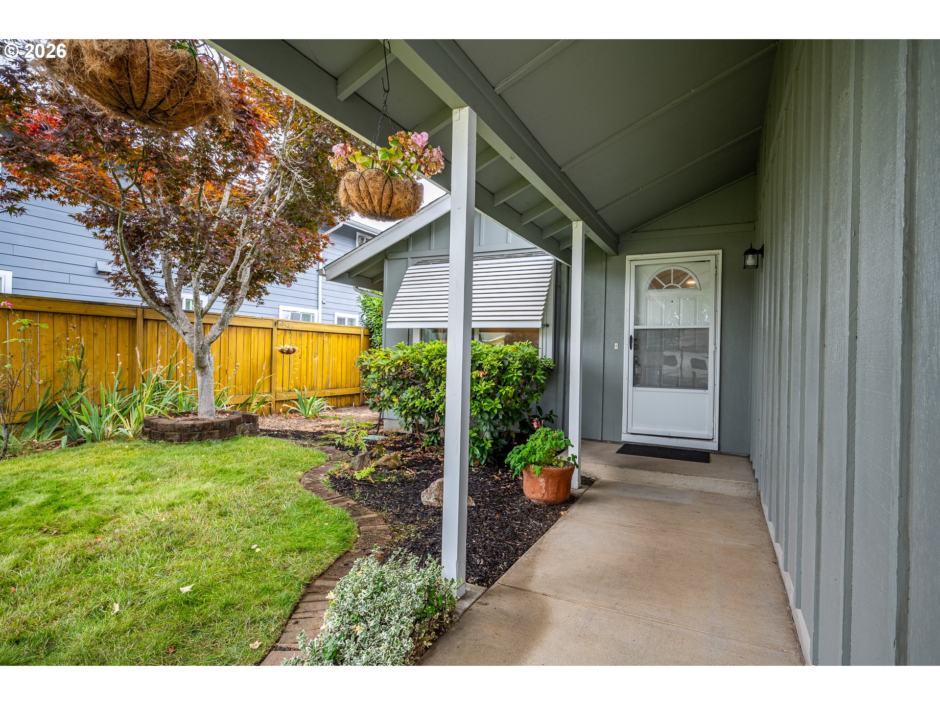 Property photo 4 of 33