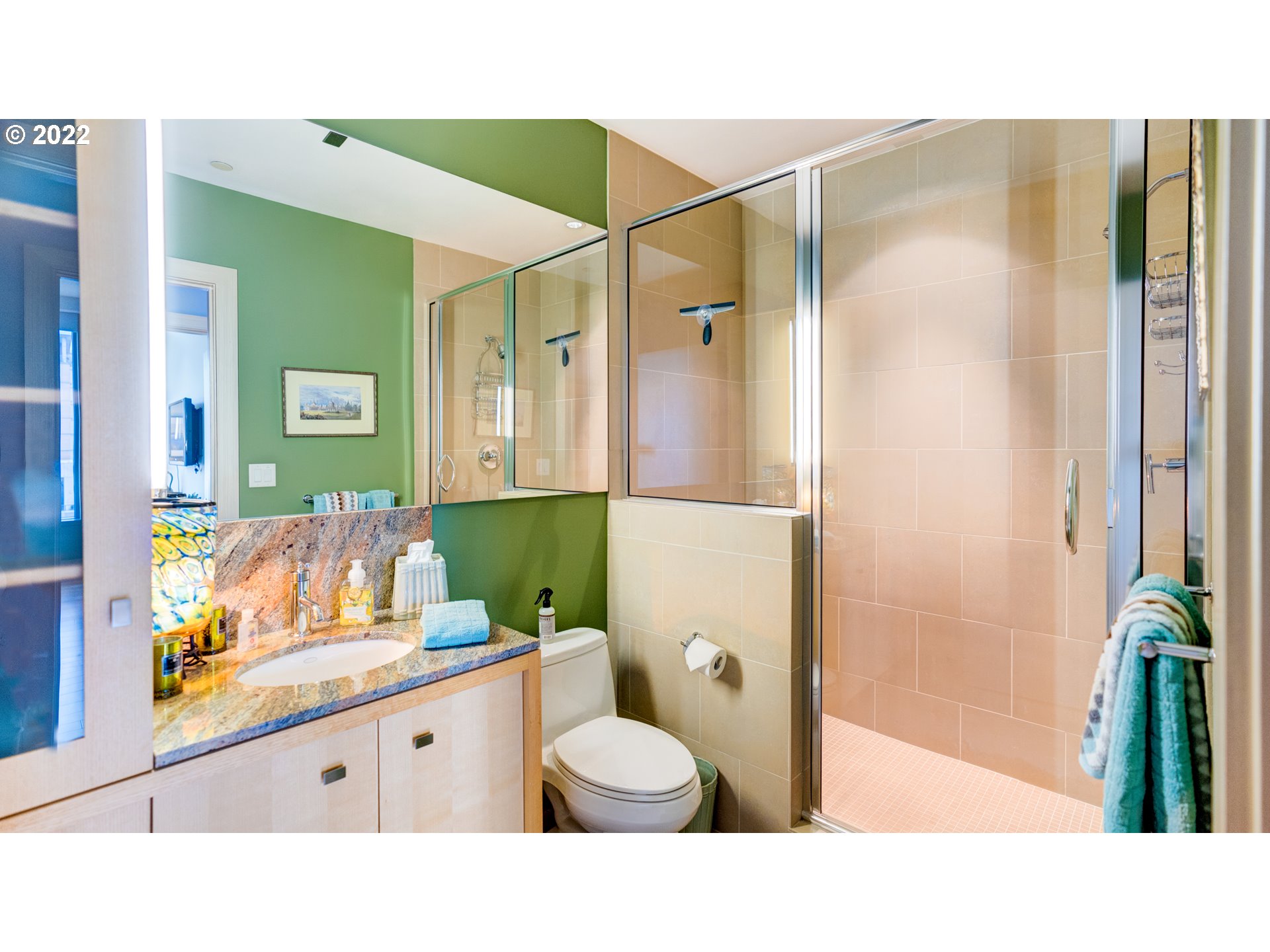 Photo #2: 22384183 Listing 