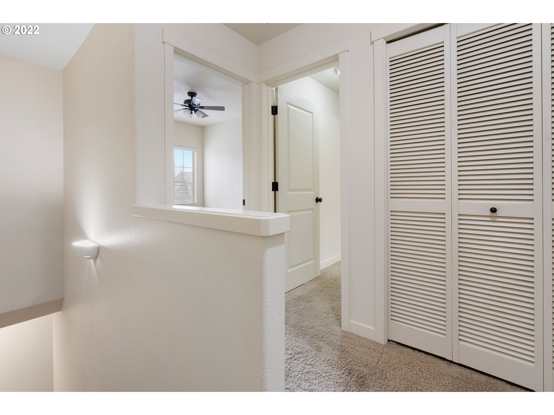 Photo #5: 22384466 Listing 