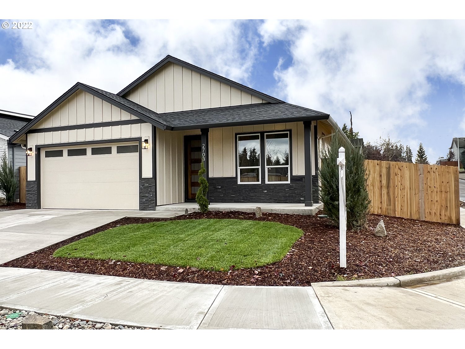 2703 NE 102nd Cir, Vancouver, WA 98686