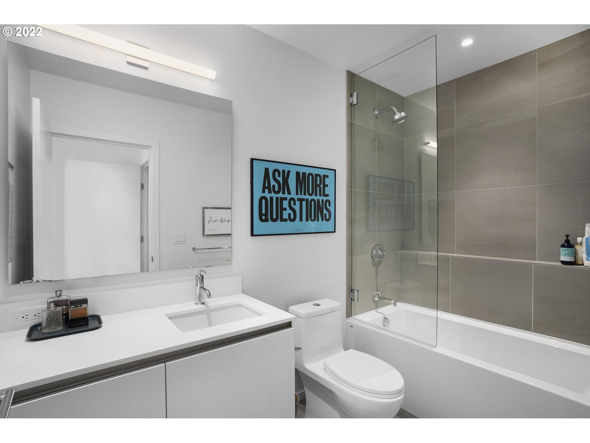 Photo #4: 22388451 Listing 