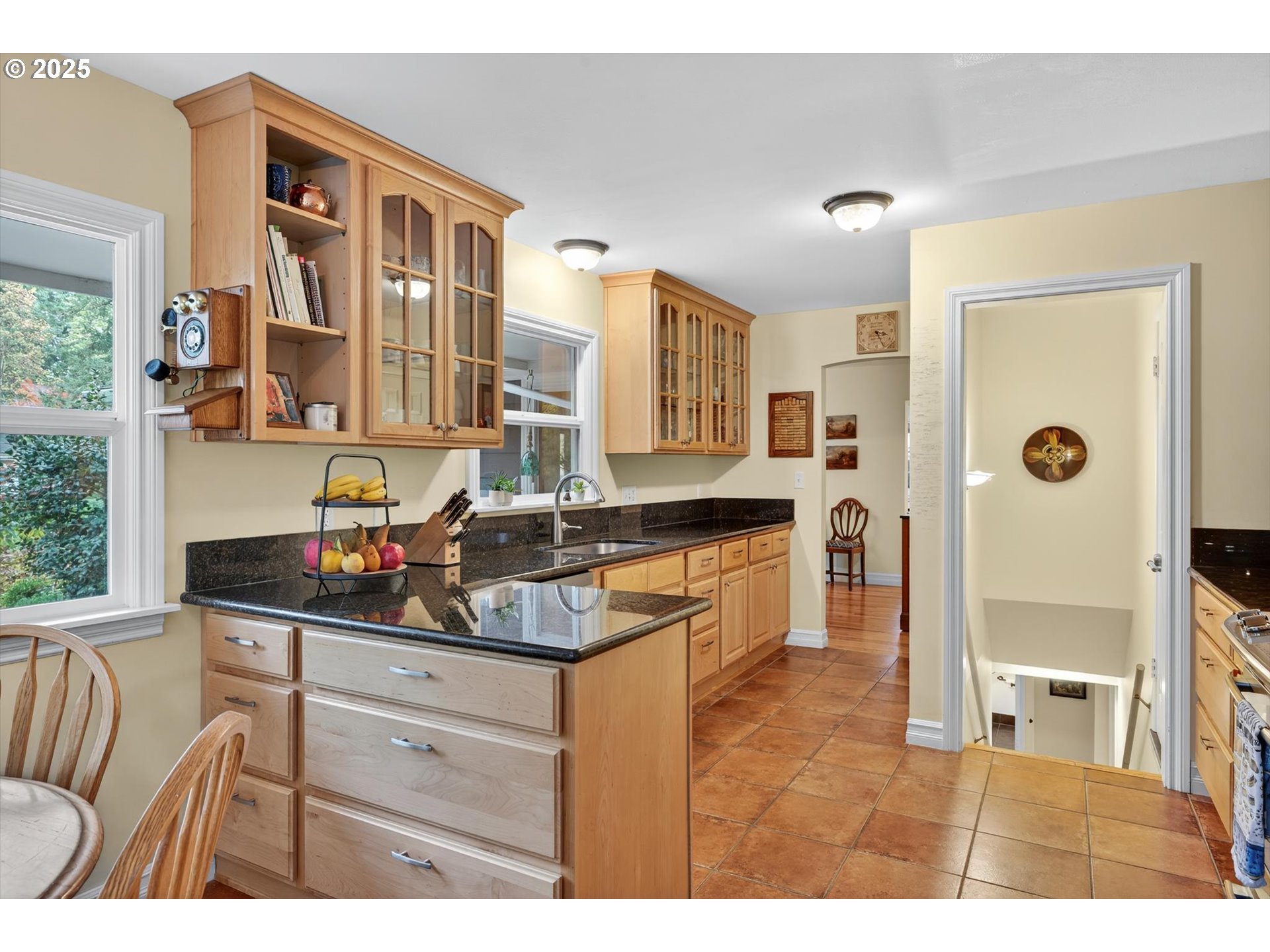 675 10TH ST, Lake Oswego, OR, 97034