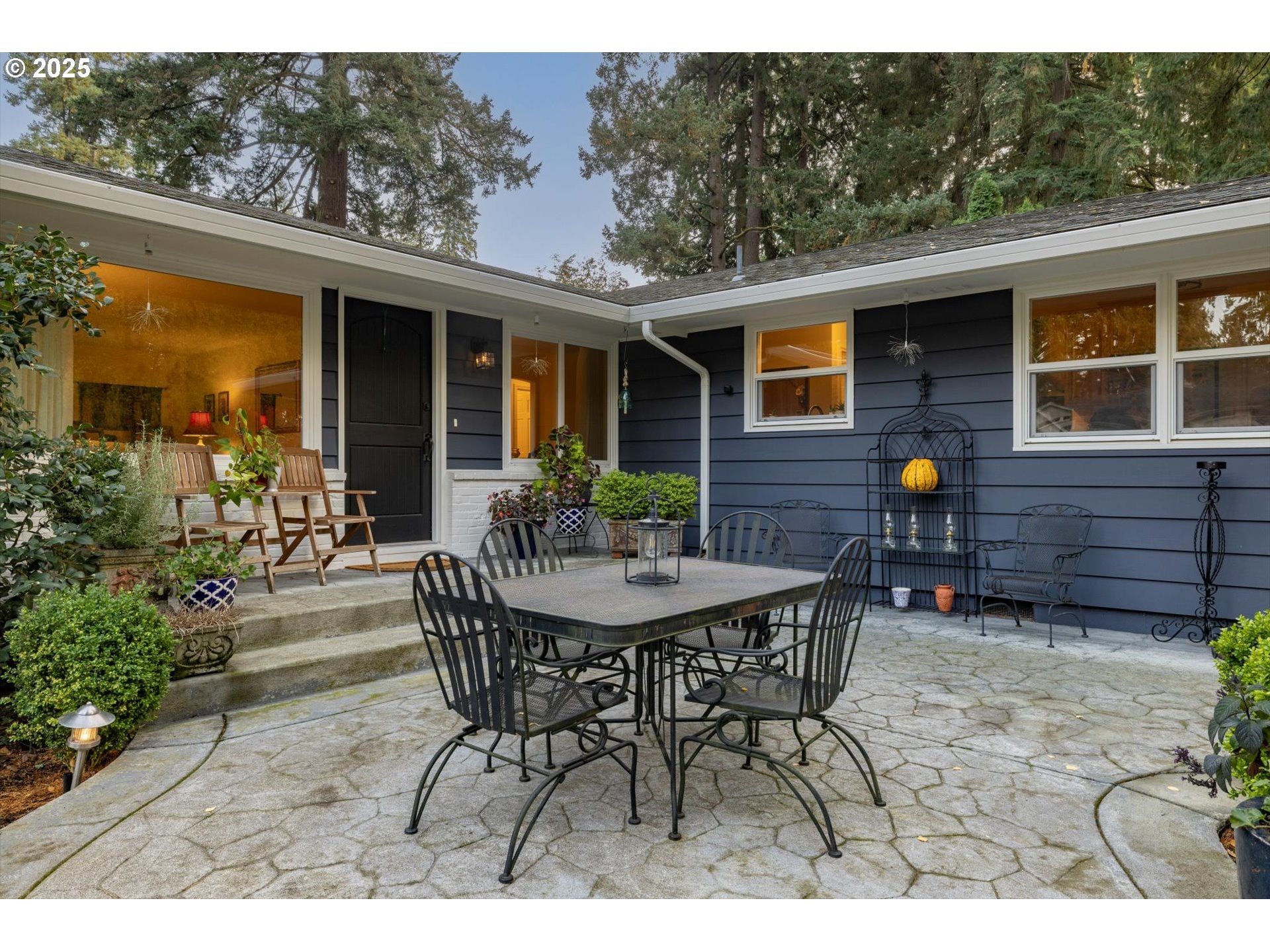 675 10TH ST, Lake Oswego, OR, 97034