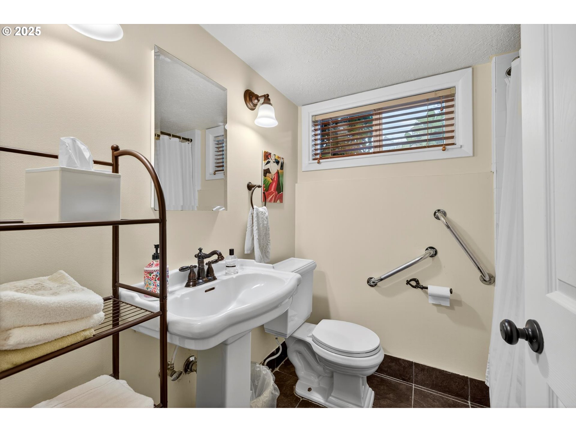 675 10TH ST, Lake Oswego, OR, 97034