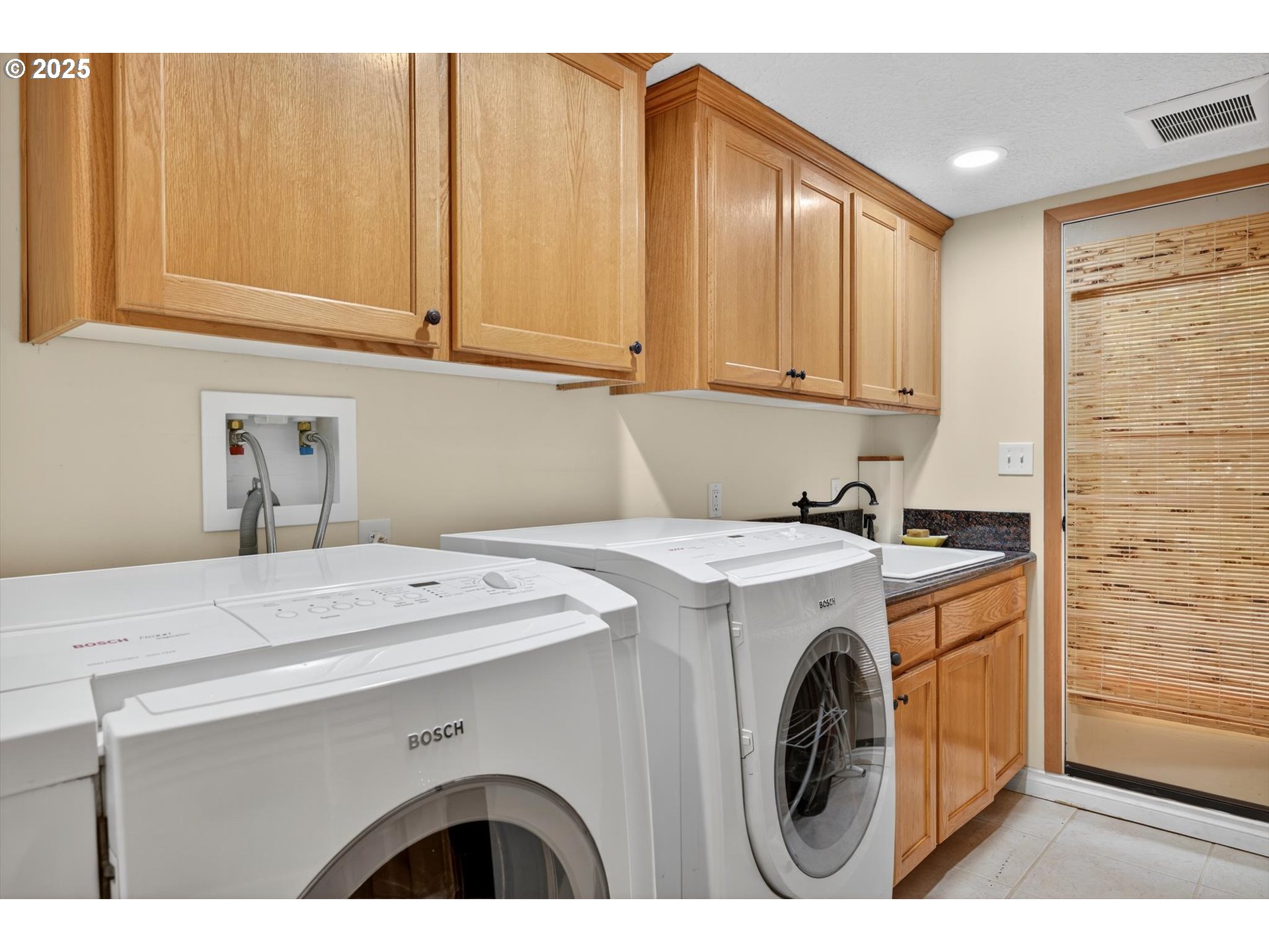 675 10TH ST, Lake Oswego, OR, 97034