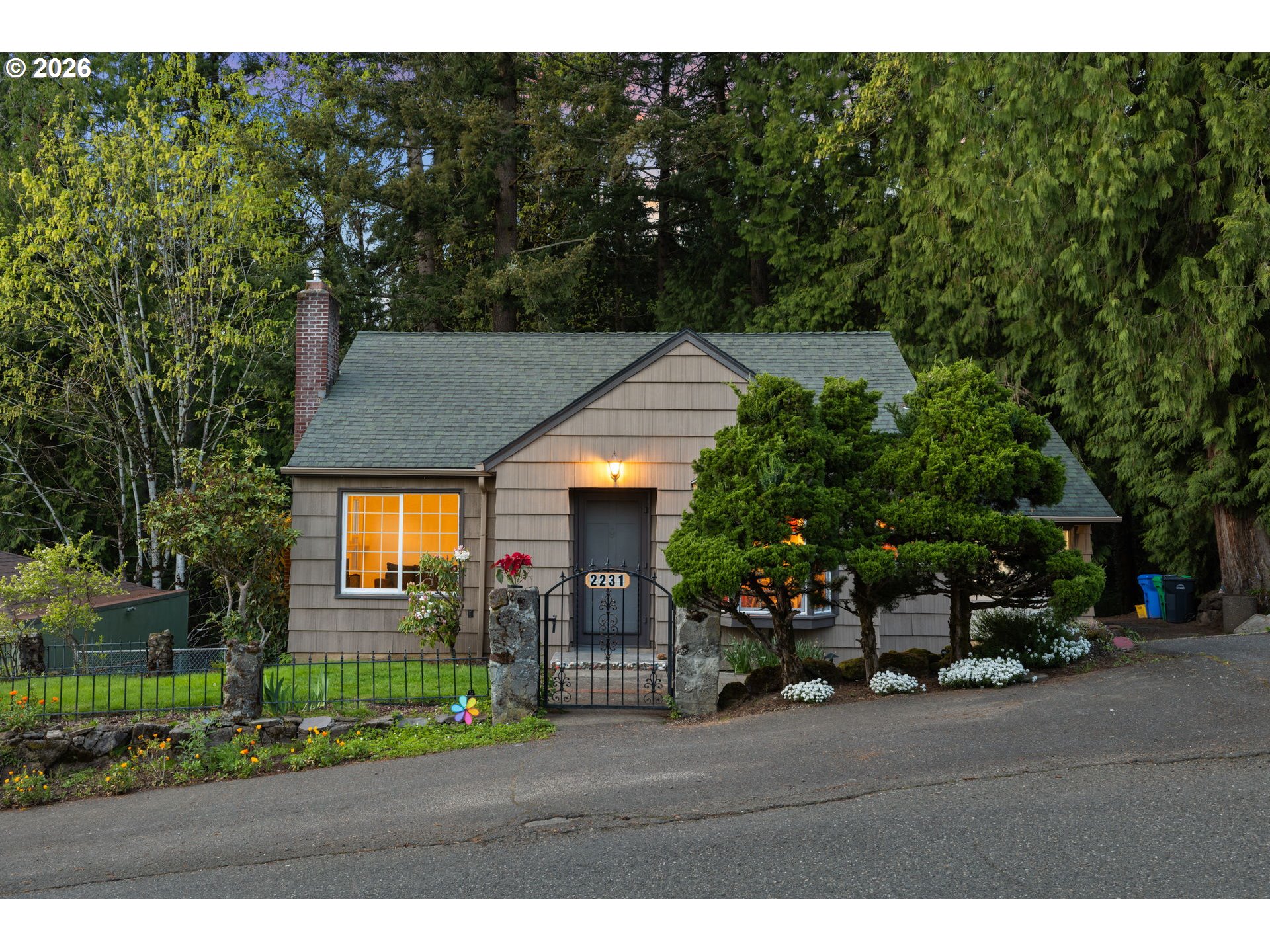 487 W 19TH AVE, Eugene, OR, 97401