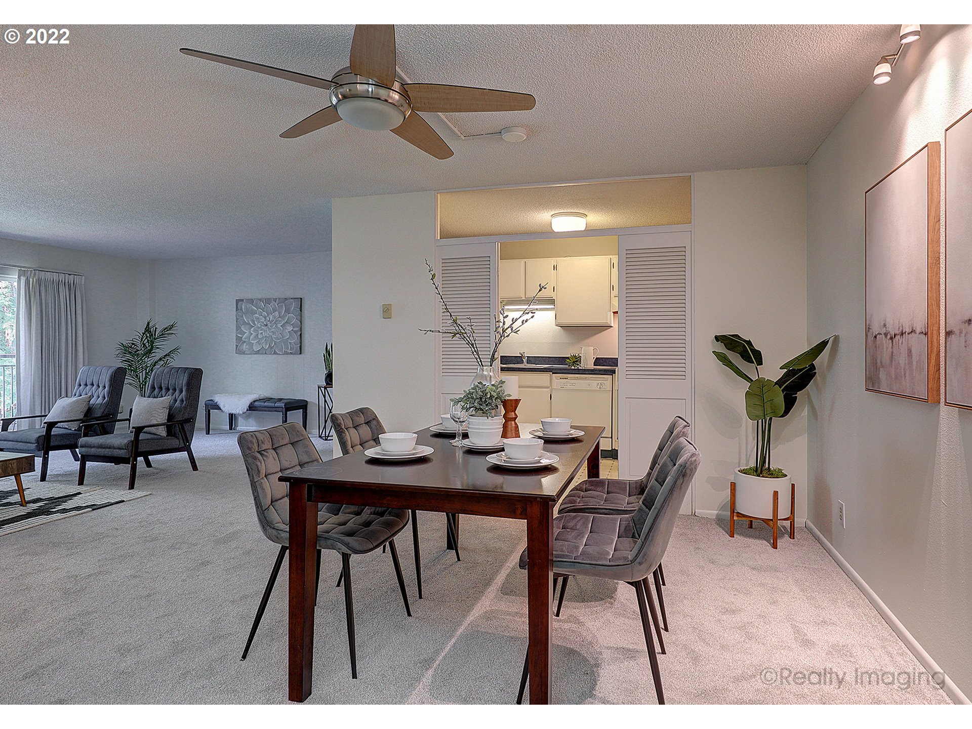 Photo #3: 22399447 Listing 
