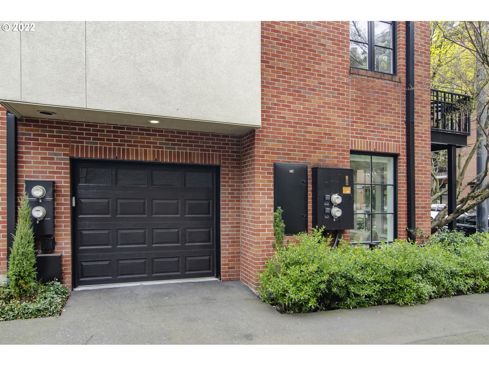 Photo #4: 22400004 Listing 