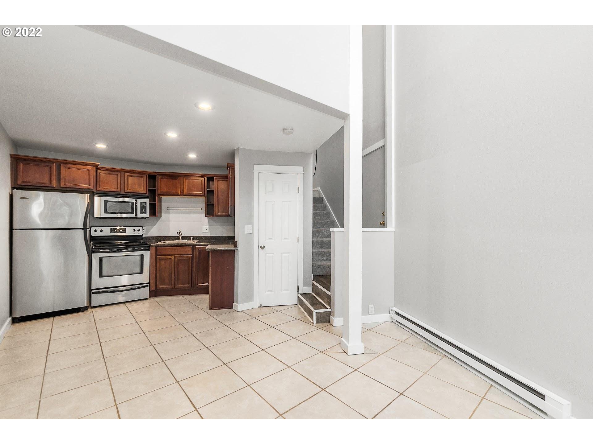 Photo #5: 22405147 Listing 