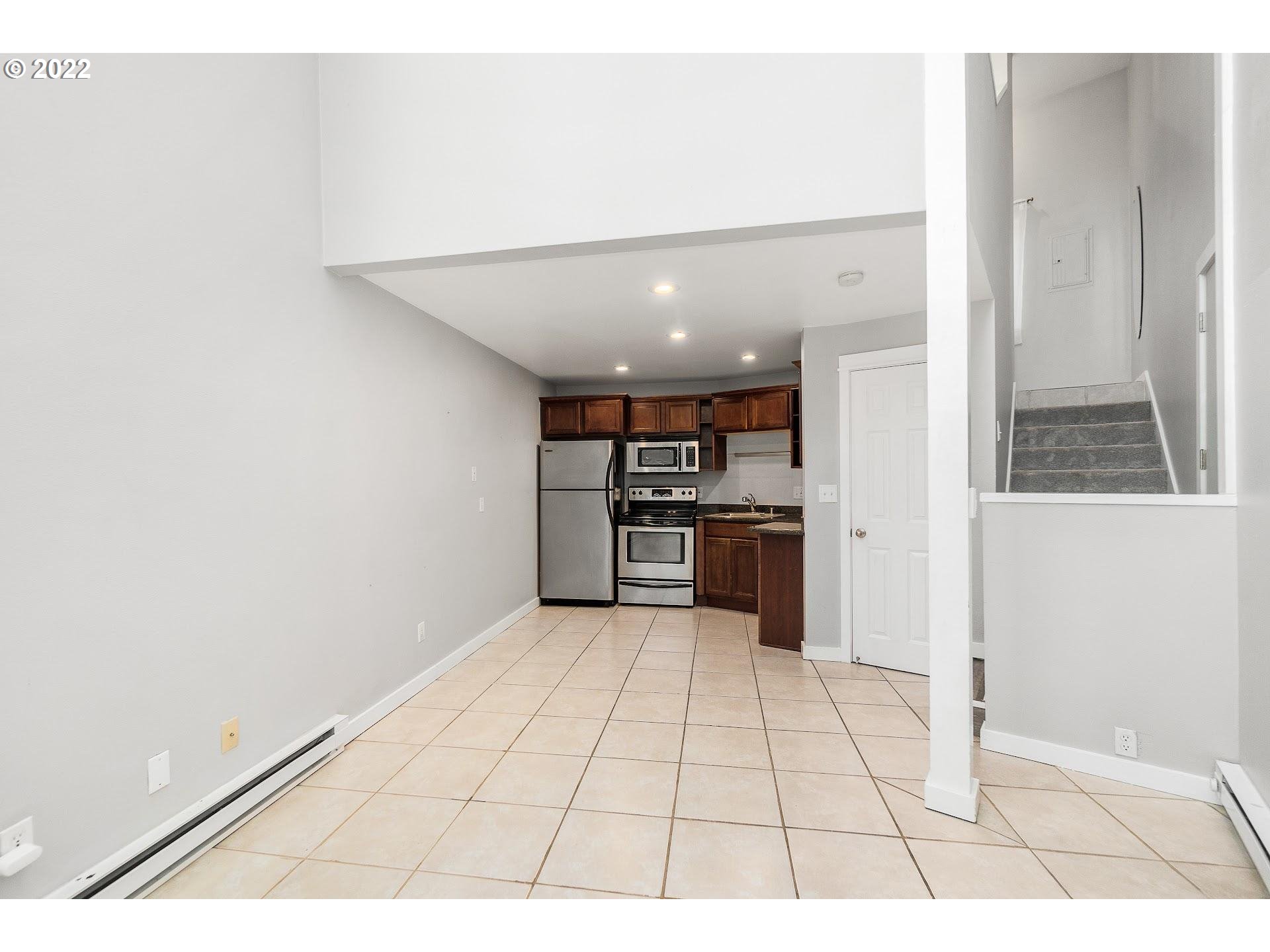 Photo #4: 22405147 Listing 