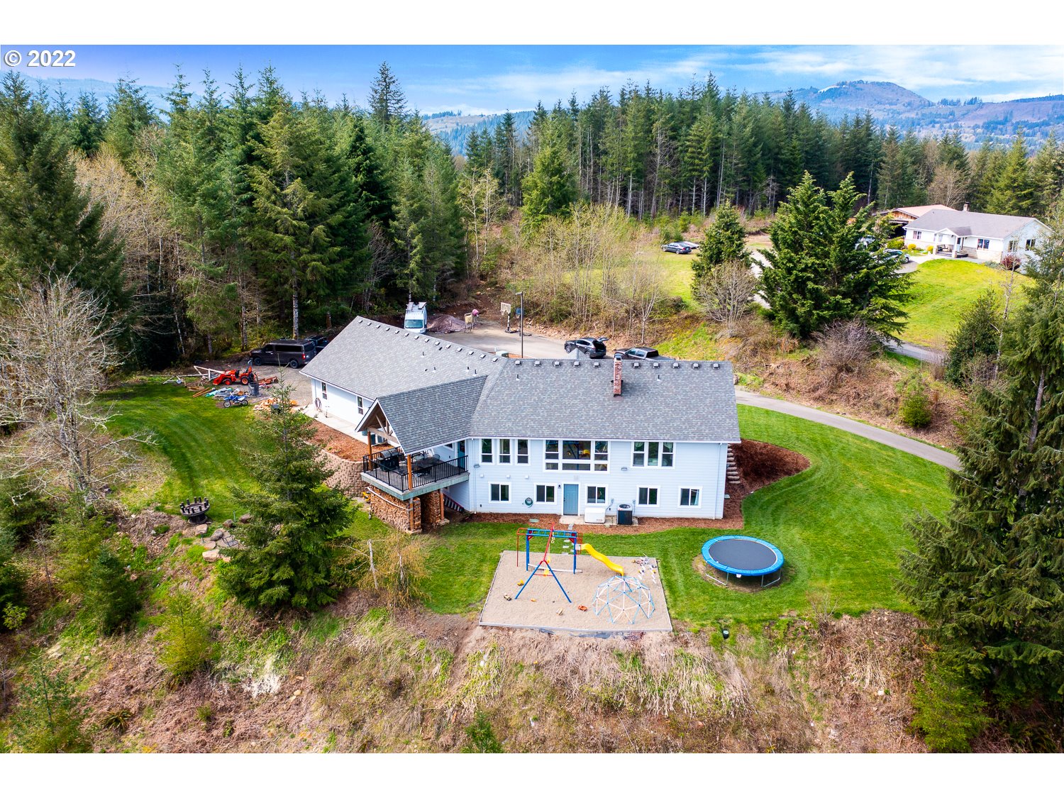 27605 NE Felkel Rd, Yacolt, WA 98675