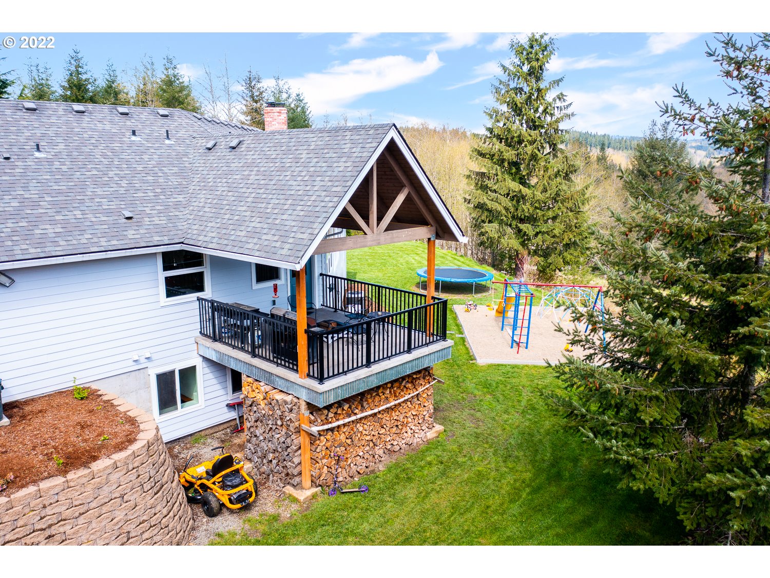 27605 NE Felkel Rd, Yacolt, WA 98675