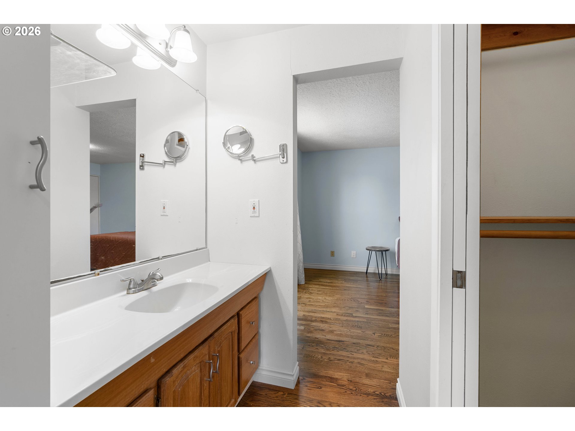 1070 ASTOR WAY, Woodburn, OR, 97071