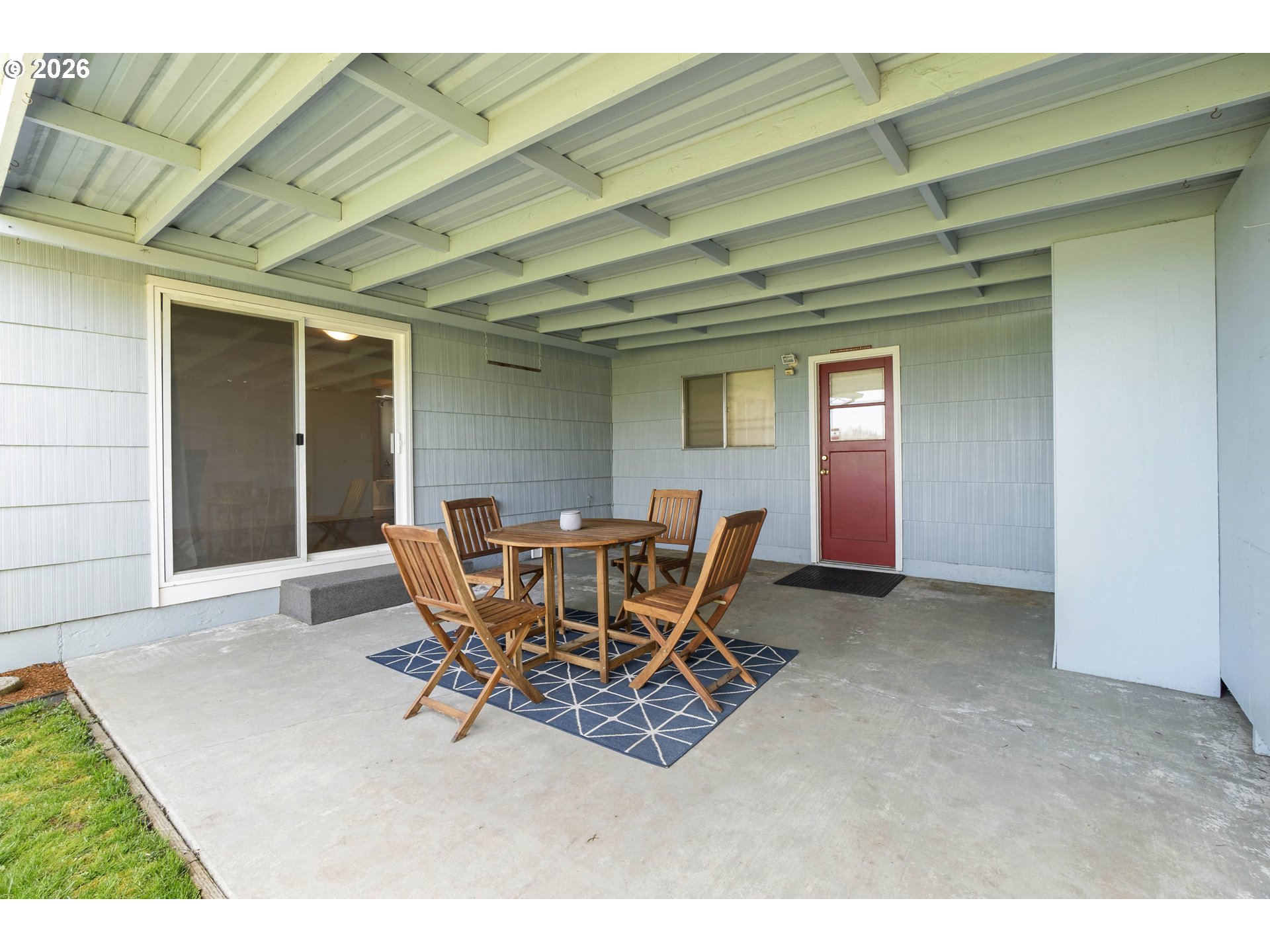 1070 ASTOR WAY, Woodburn, OR, 97071