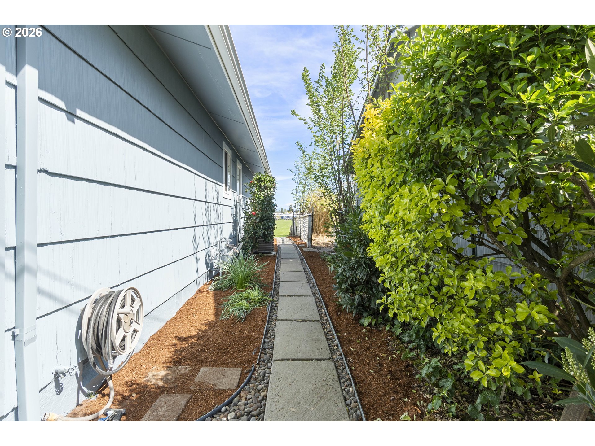 1070 ASTOR WAY, Woodburn, OR, 97071