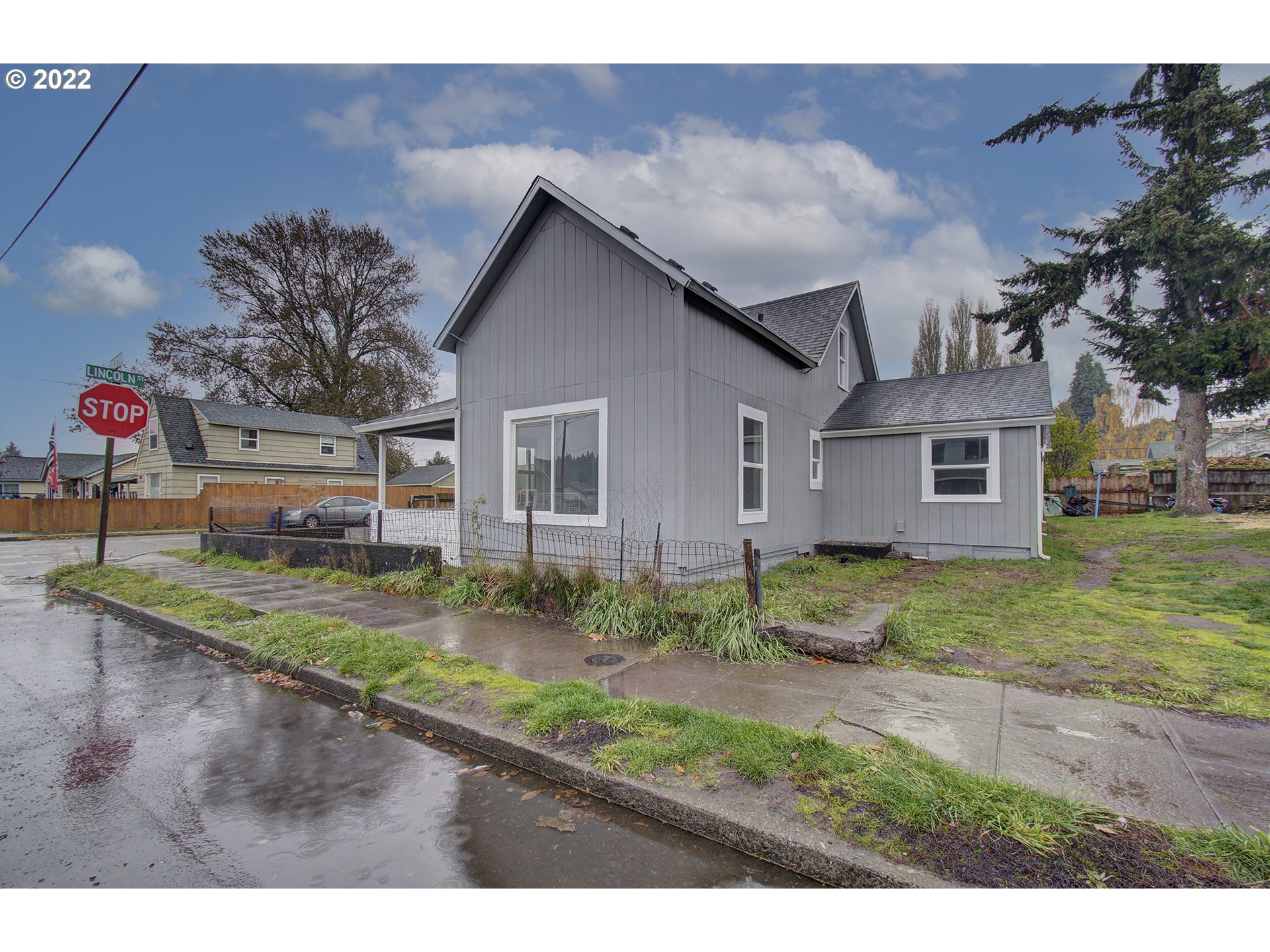 206  Lincoln St, Kelso, WA 98626