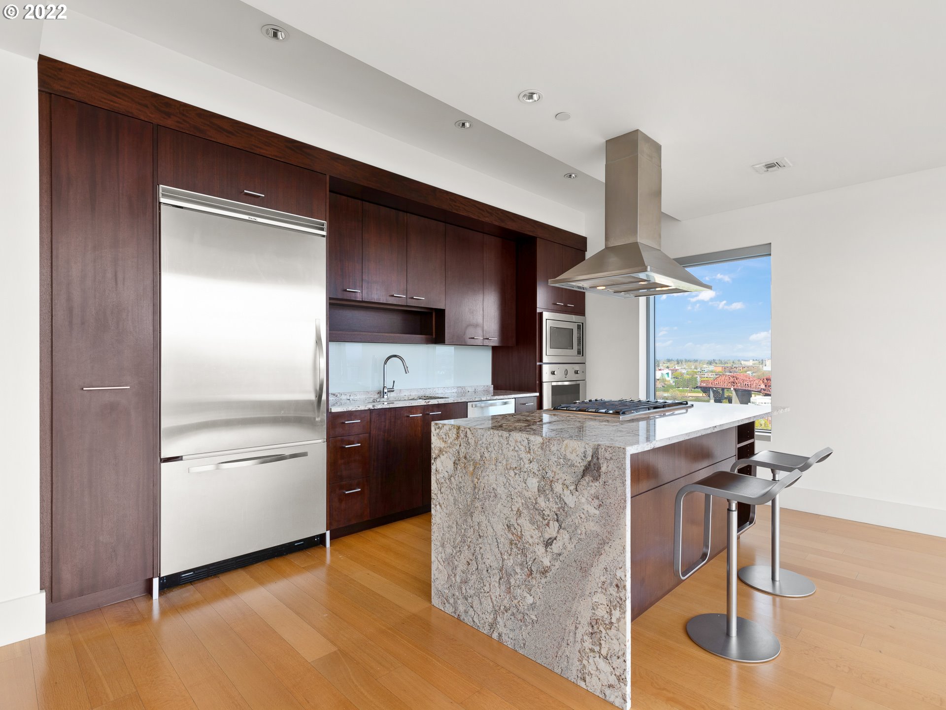 Photo #3: 22422894 Listing 