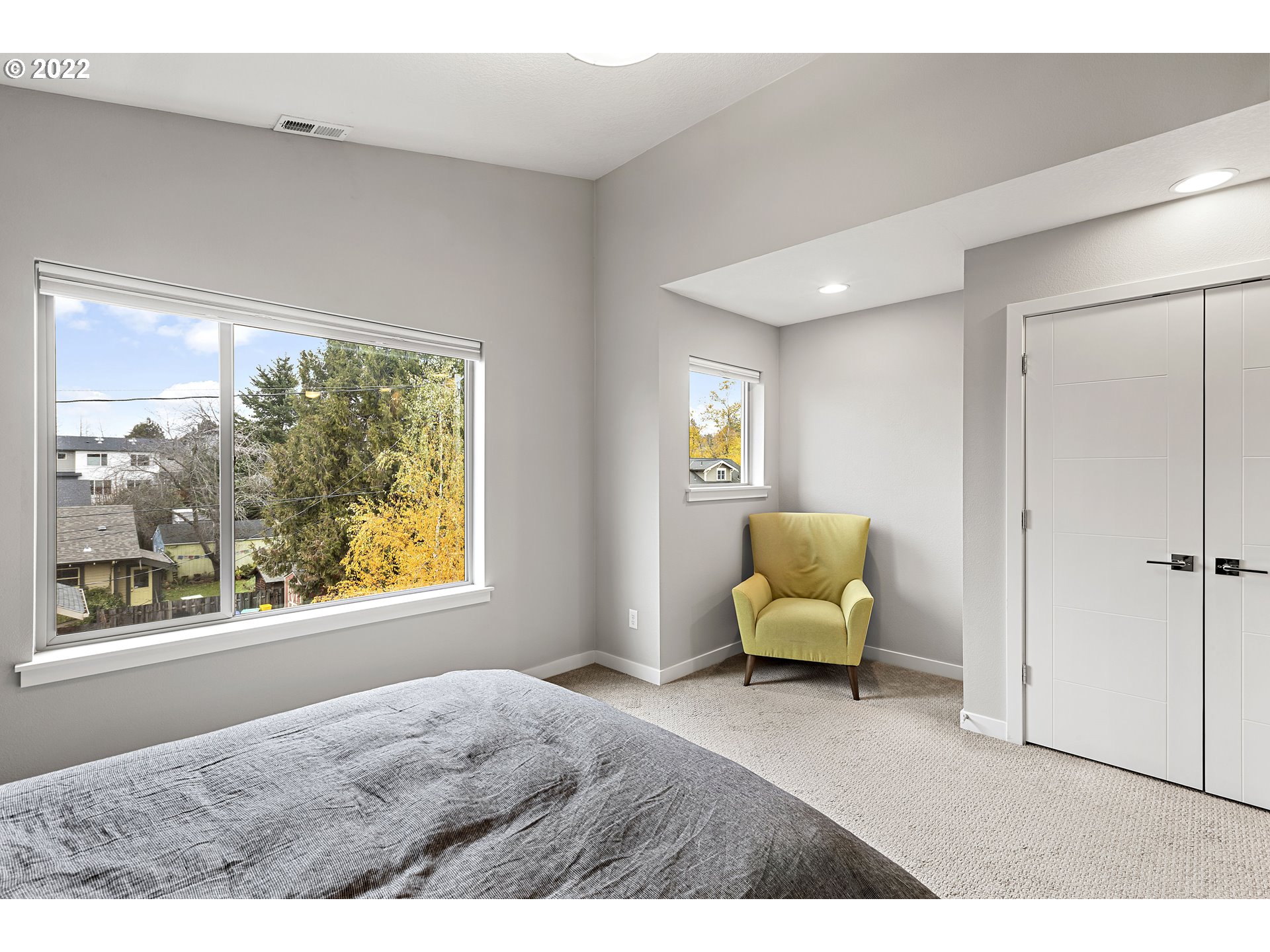 Photo #13: 22424989 Listing 