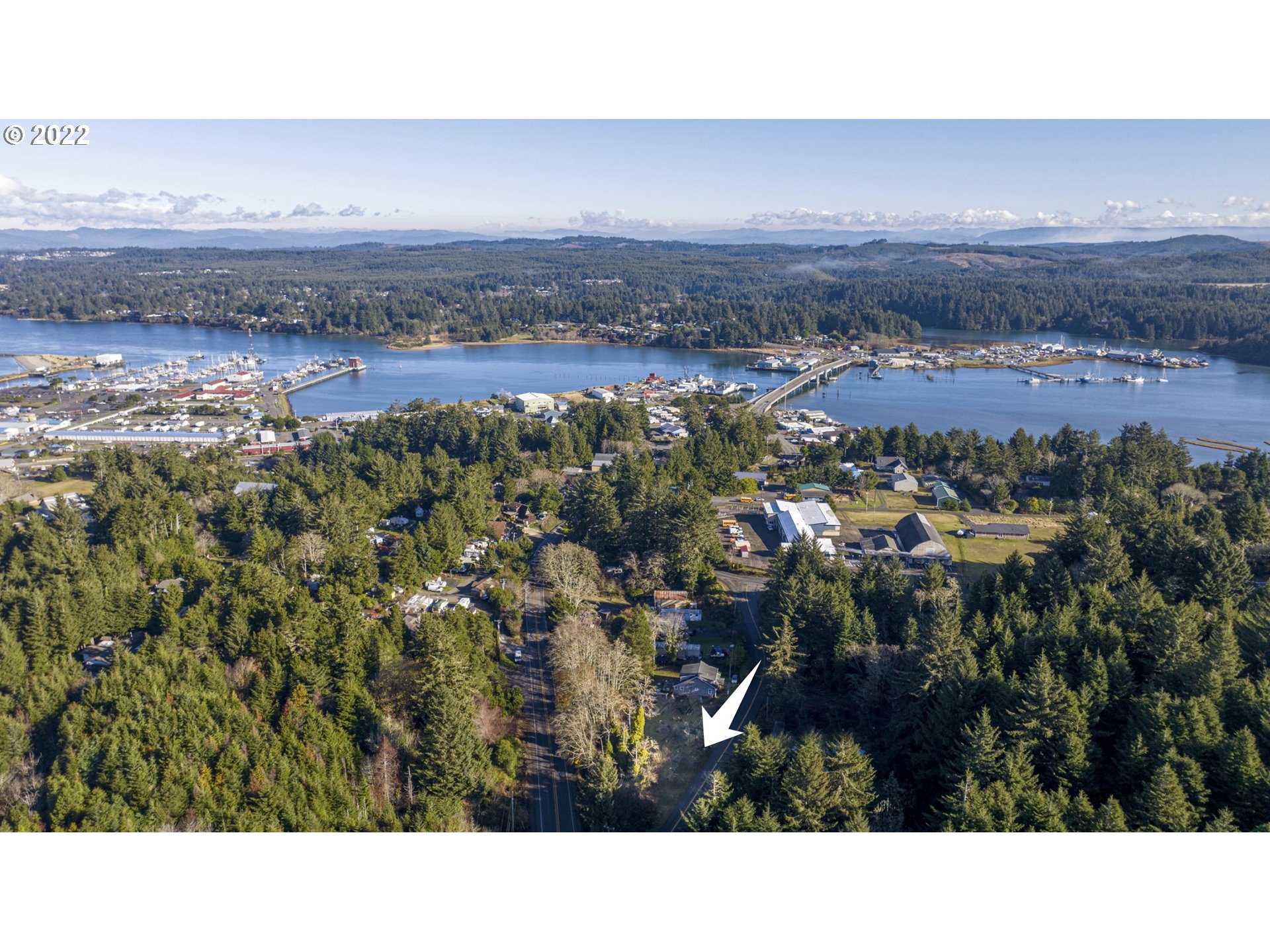 90221 WALKER, Coos Bay, OR, 97420