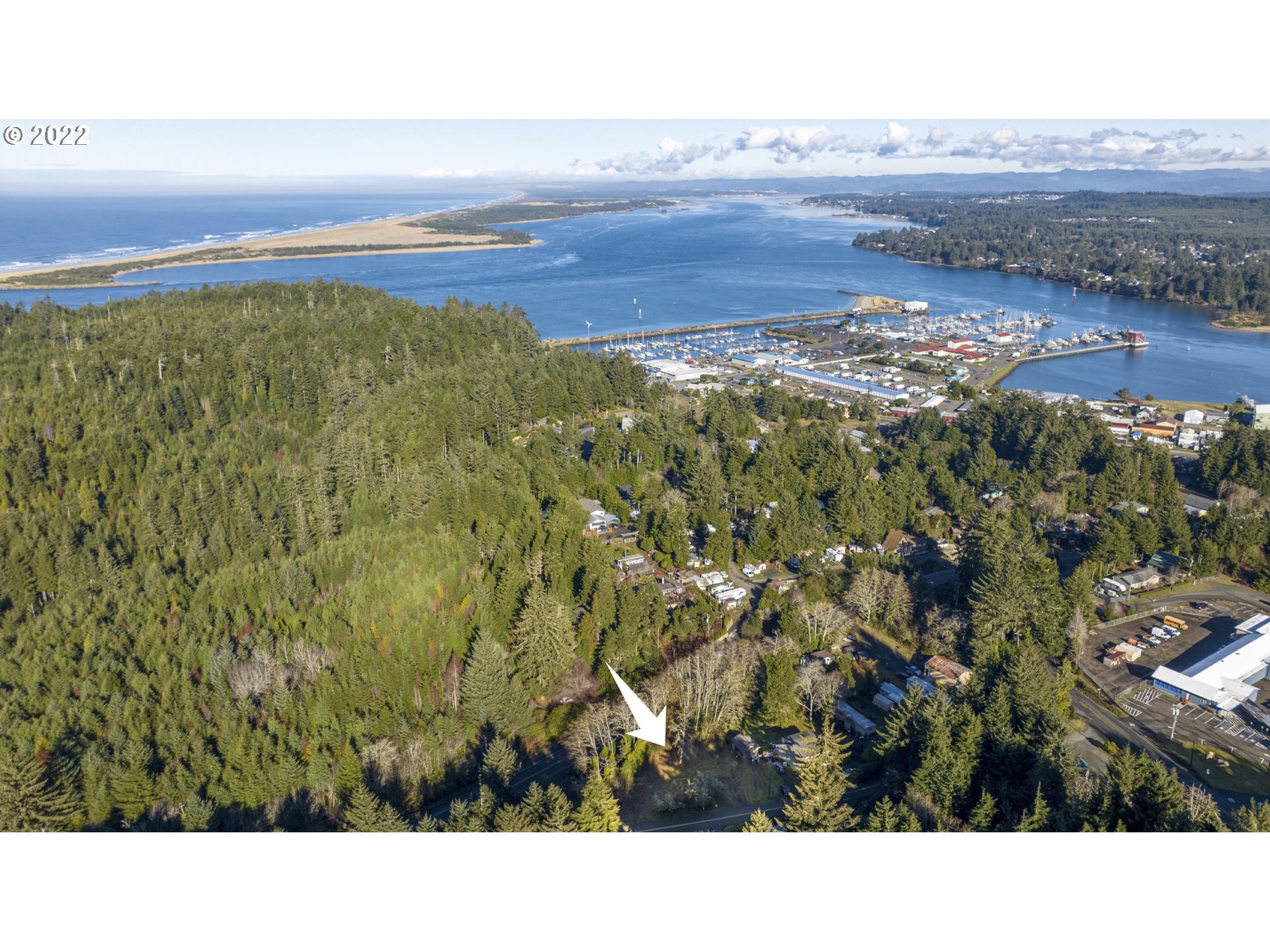 90221 WALKER, Coos Bay, OR, 97420