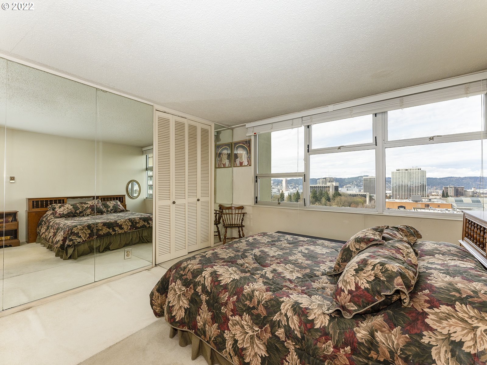 Photo #3: 22427142 Listing 