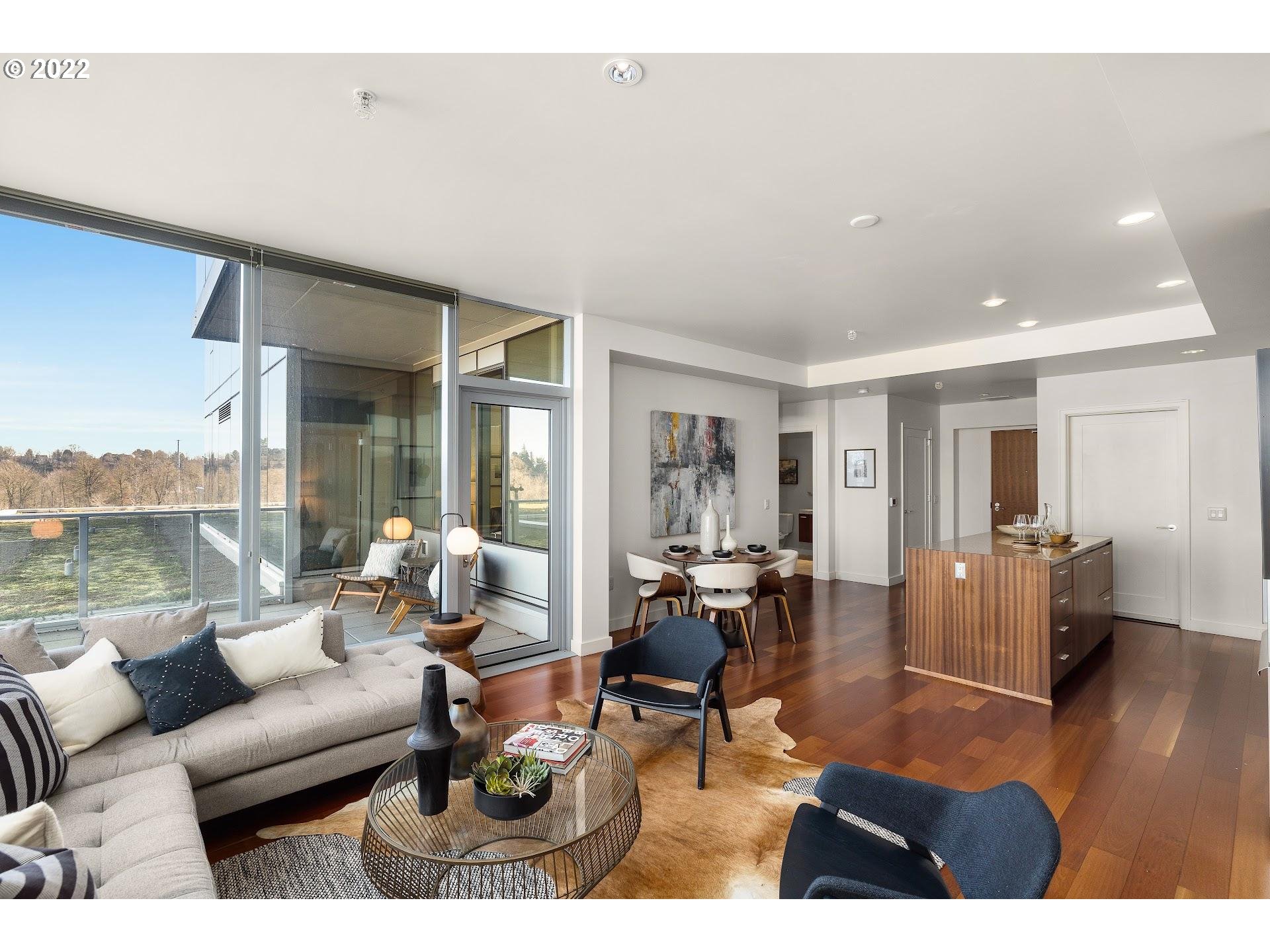 Photo #4: 22428071 Listing 