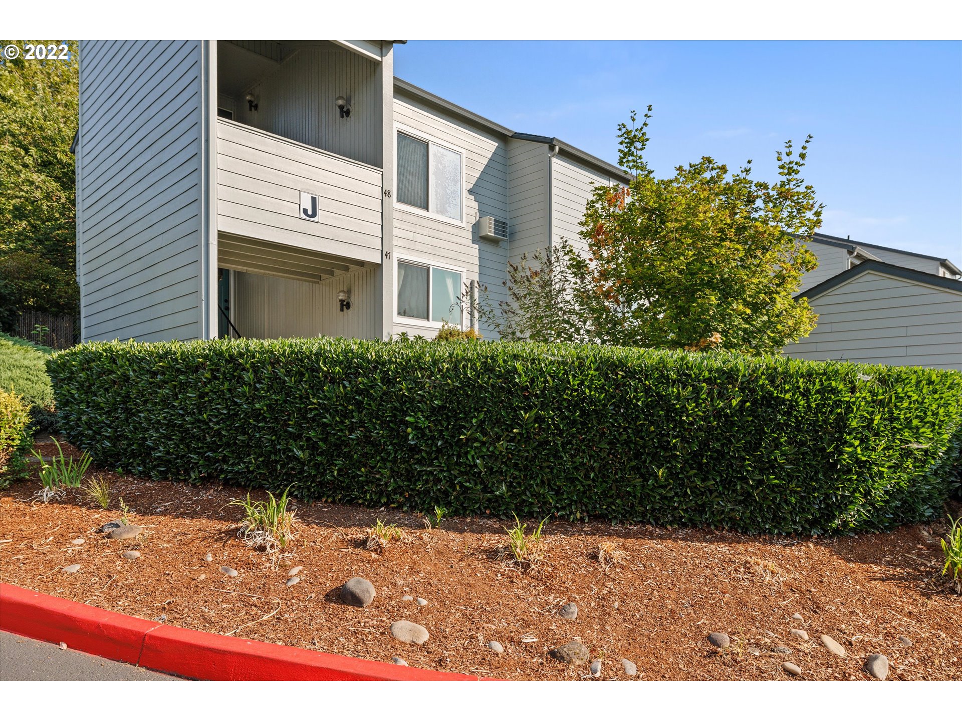 Photo #3: 22432442 Listing 