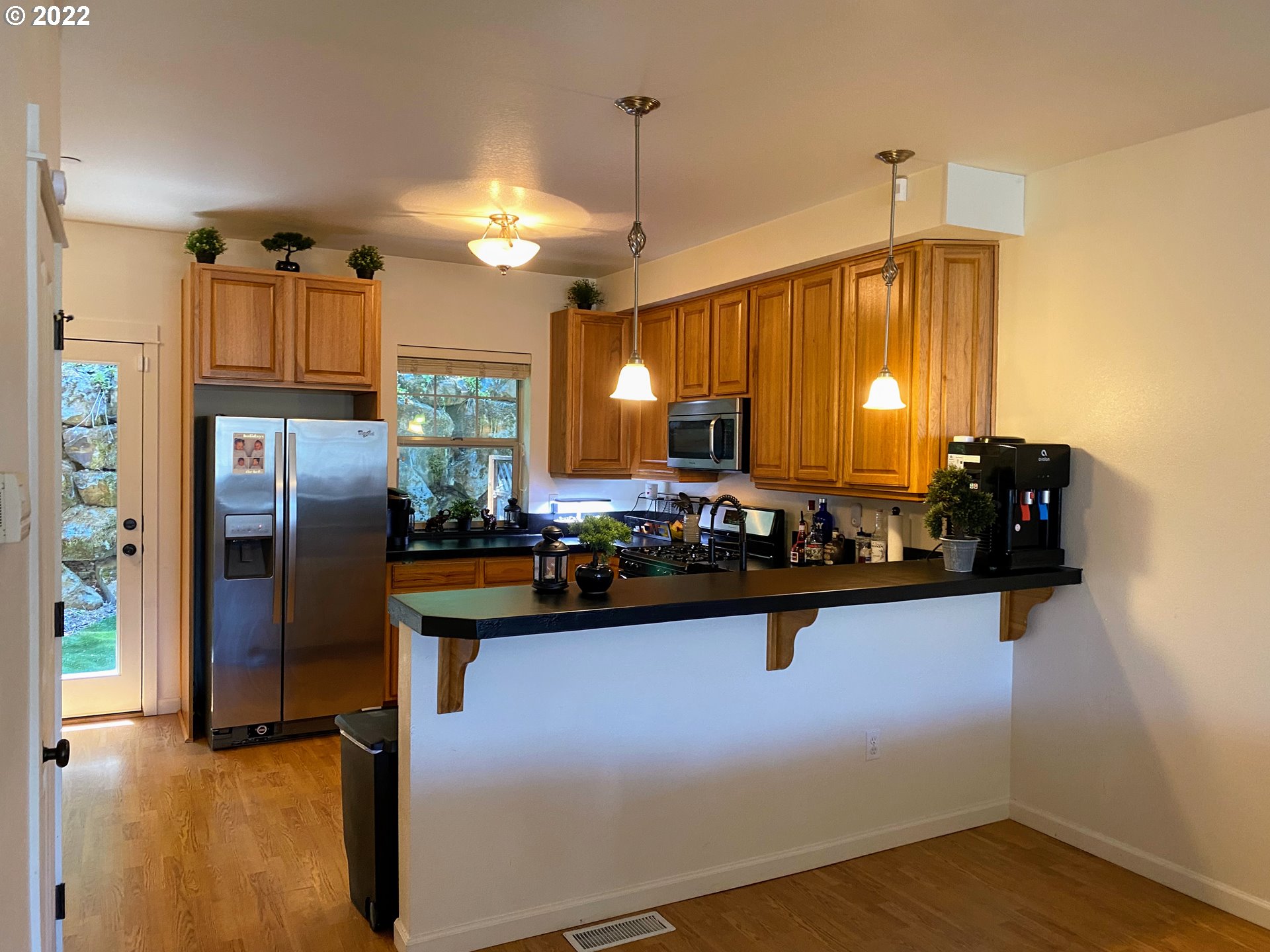Photo #5: 22436051 Listing 