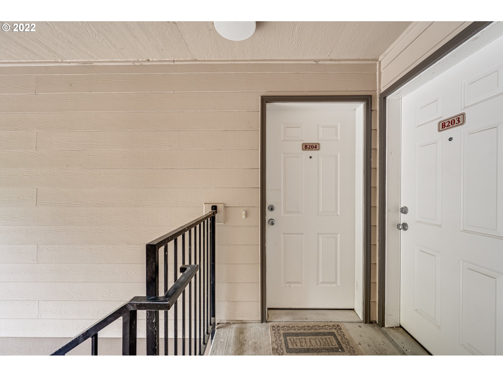 Photo #3: 22436142 Listing 
