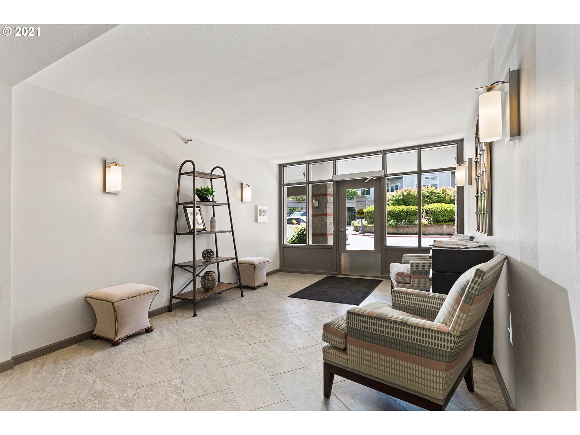 MLS: 22438509 Condo For Sale