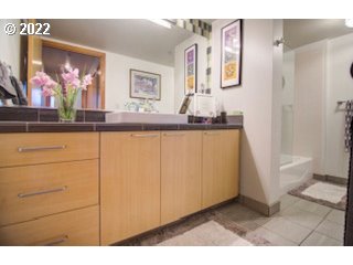 Photo #6: 22441581 Listing 