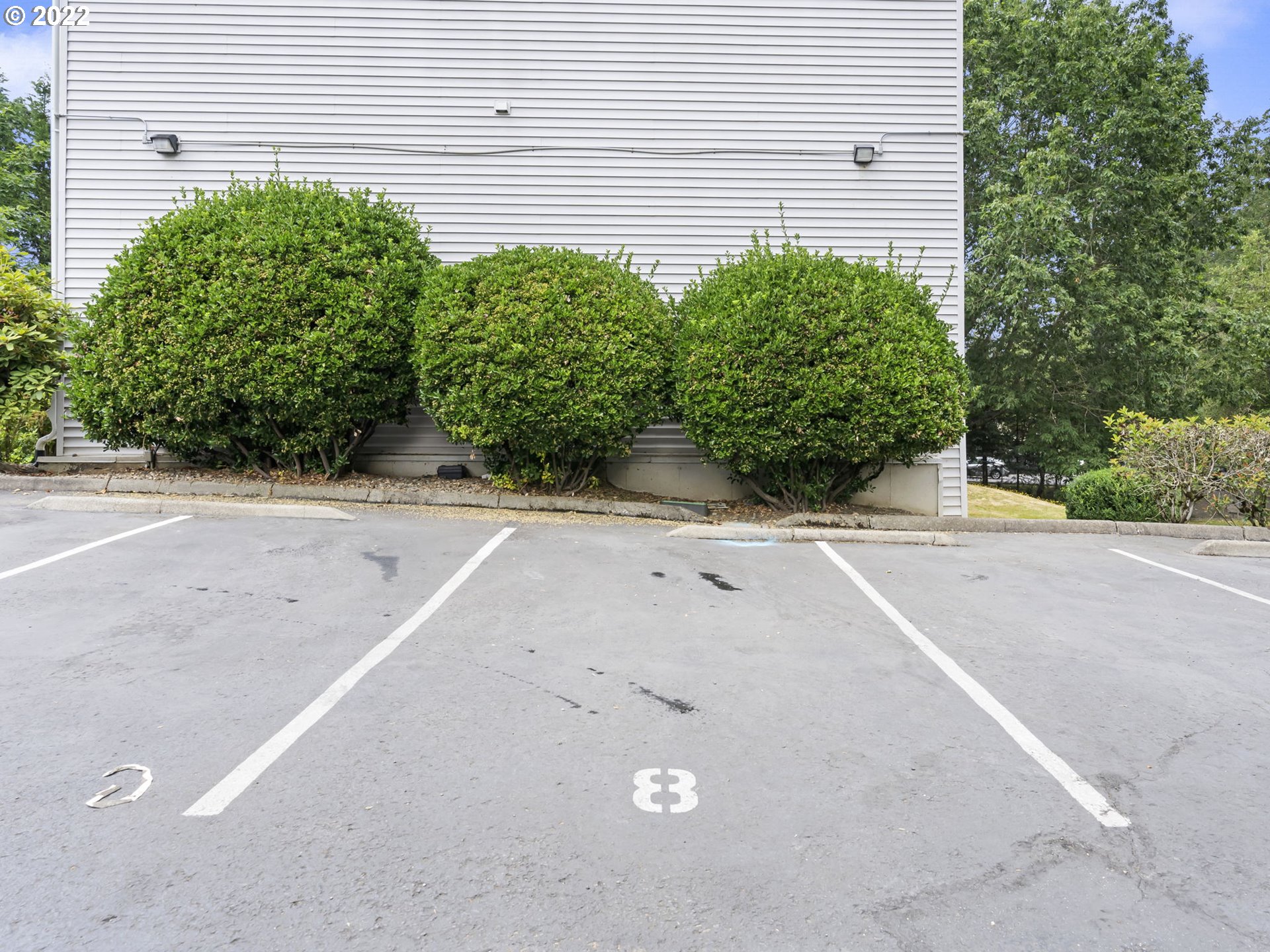 Photo #4: 22442278 Listing 